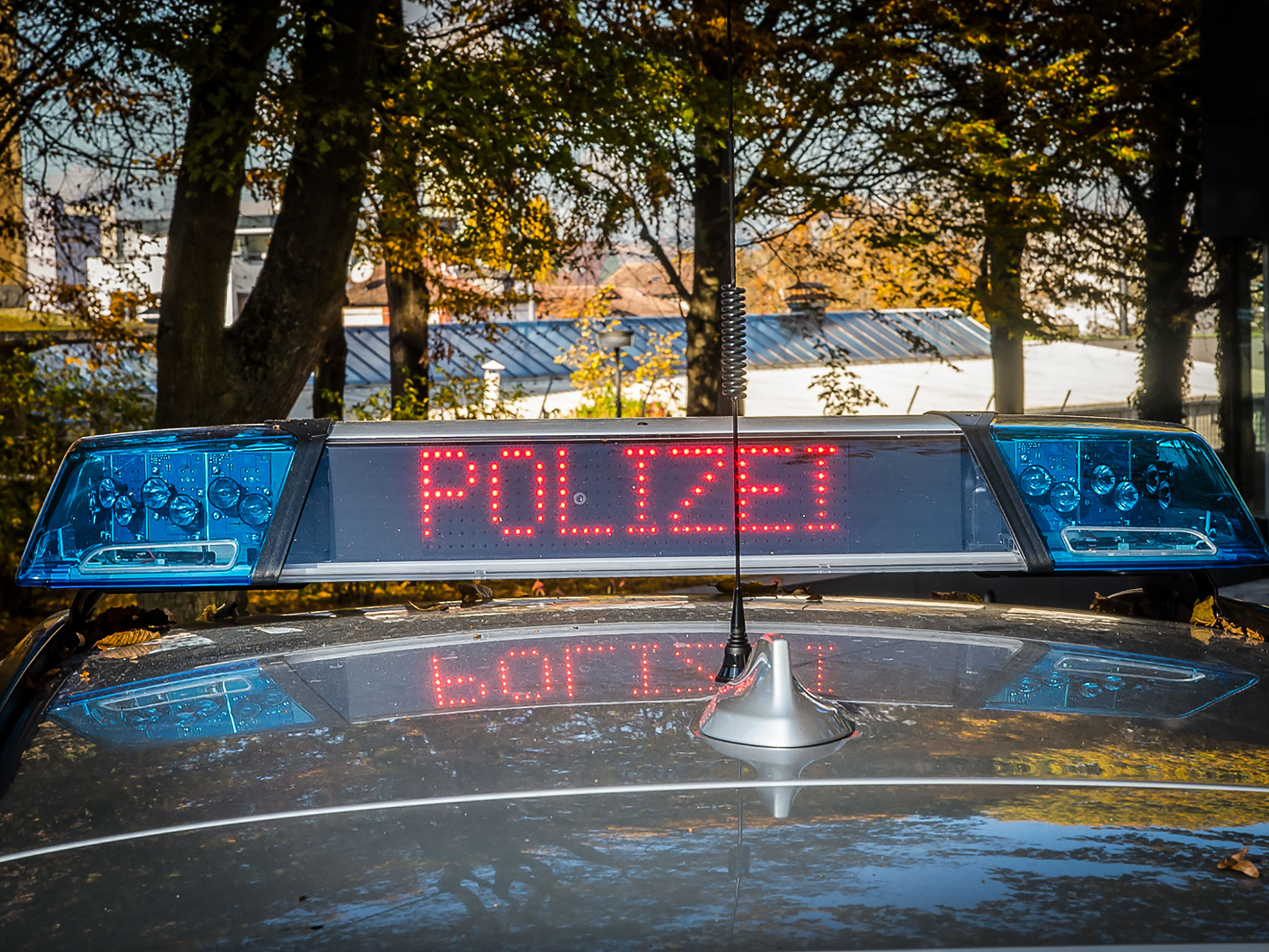 Polizei Streifenwagen_Blaulicht Streifenwagen der Polizei. Foto: Pascal Höfig