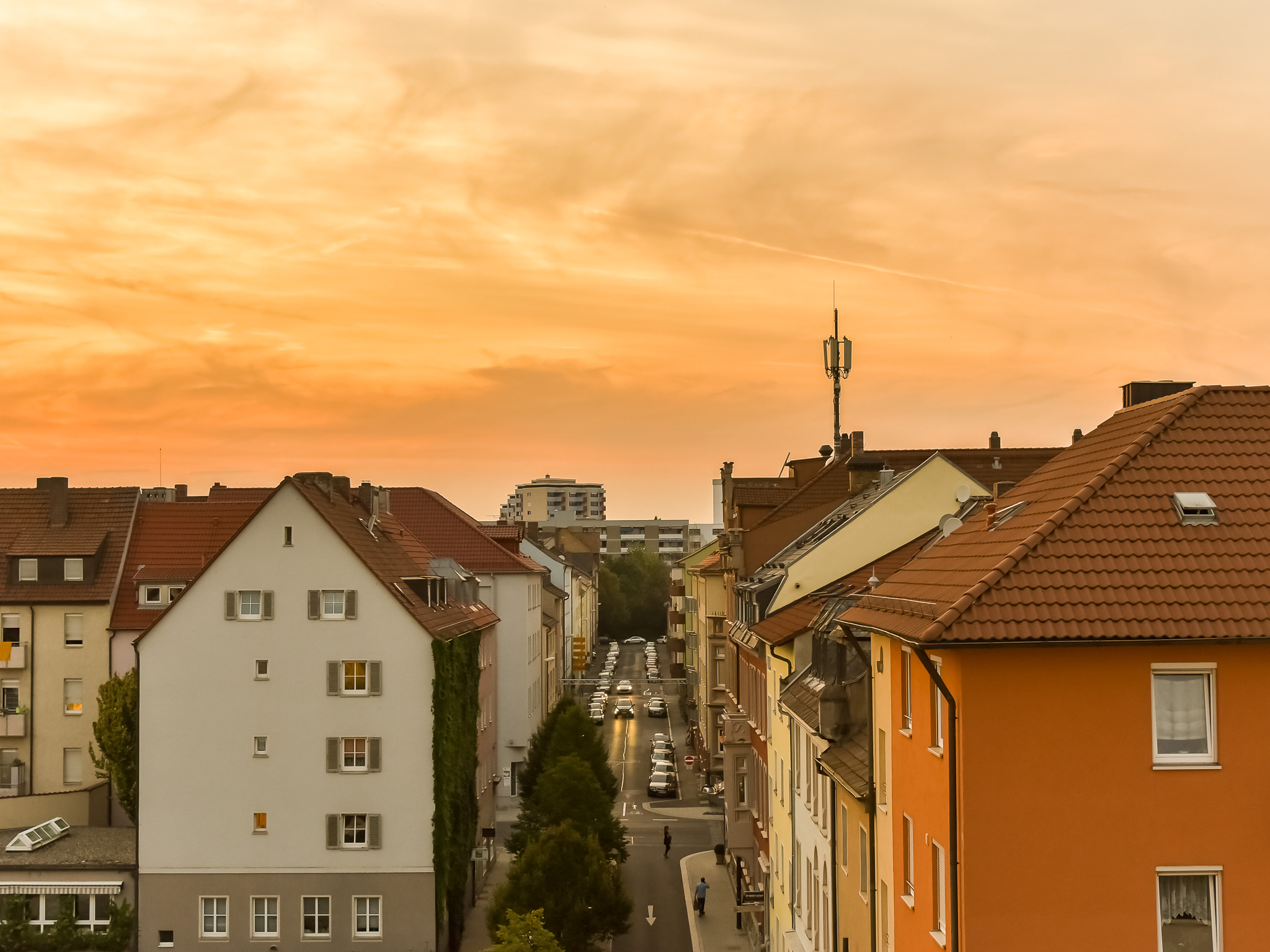 Daecher_Wohnen_Abend_Schweinfurt012 Wann lohnt sich eine Hausratversicherung? Foto: Pascal Höfig