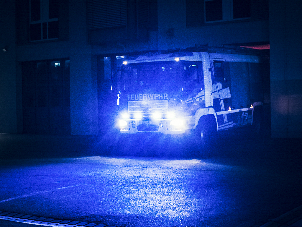 Feuerwehr_Nacht.jpg Feuerwehr – Symbolbild: Pascal Höfig