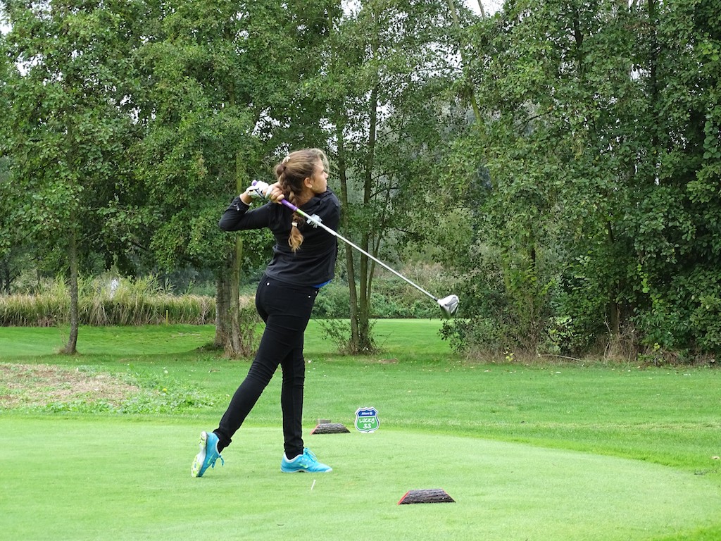 Golf_Theresa_de Bochdanovits Die 17-jährige Theresa de Bochdanovits. Foto: Golf Club Würzburg