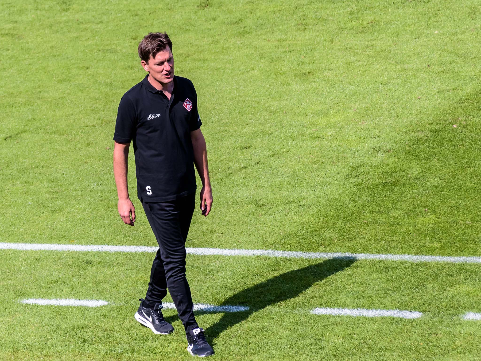 HansaRostock_Kickers_2017_3 Stephan Schmidt ist nicht länger Trainer der Würzburger Kickers - Foto: Pascal Höfig.