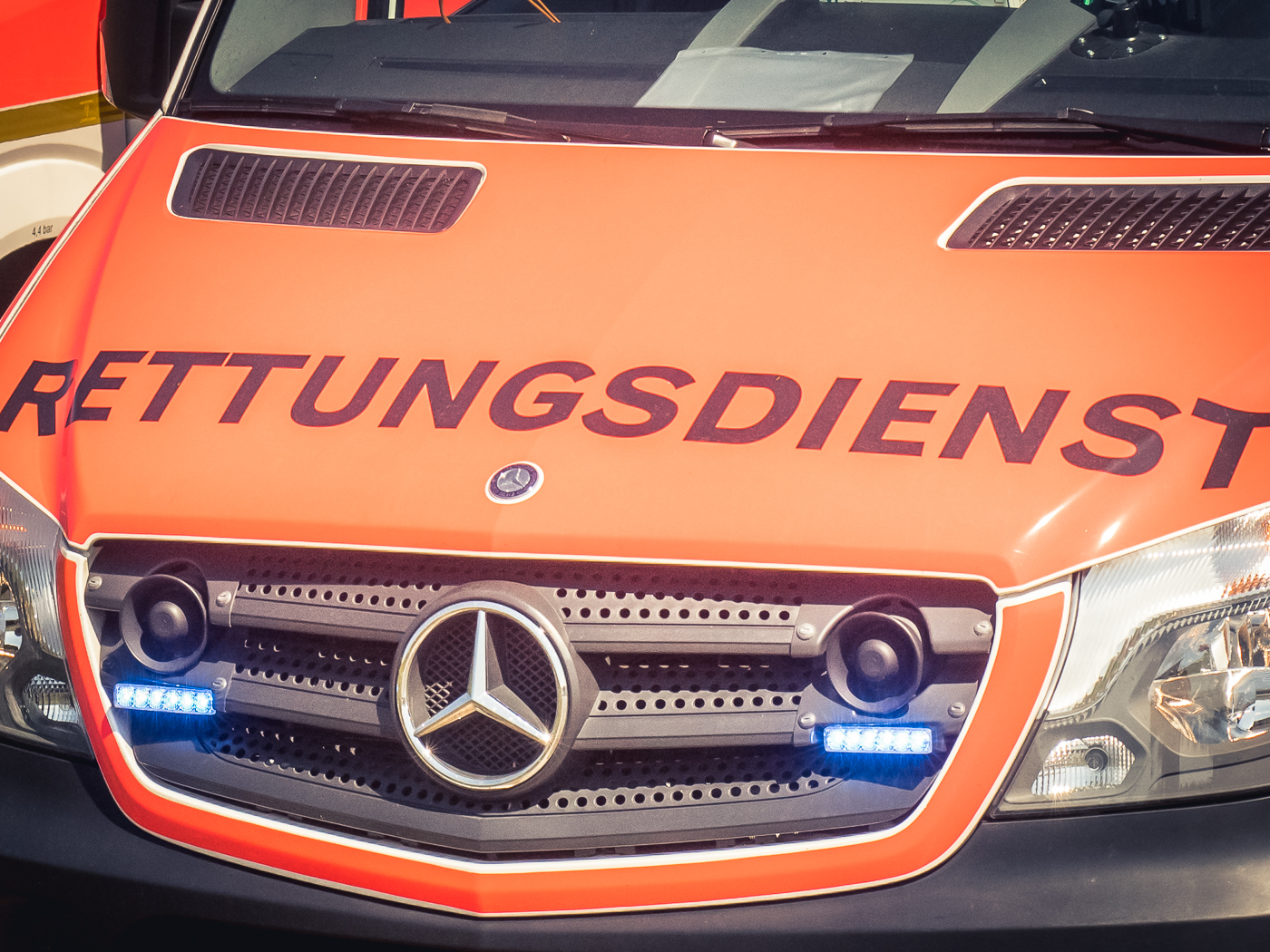 Symbolfoto_Rettungsdienst-2-von-1.jpg Rettungsdienst im Einsatz - Foto: Pascal Höfig