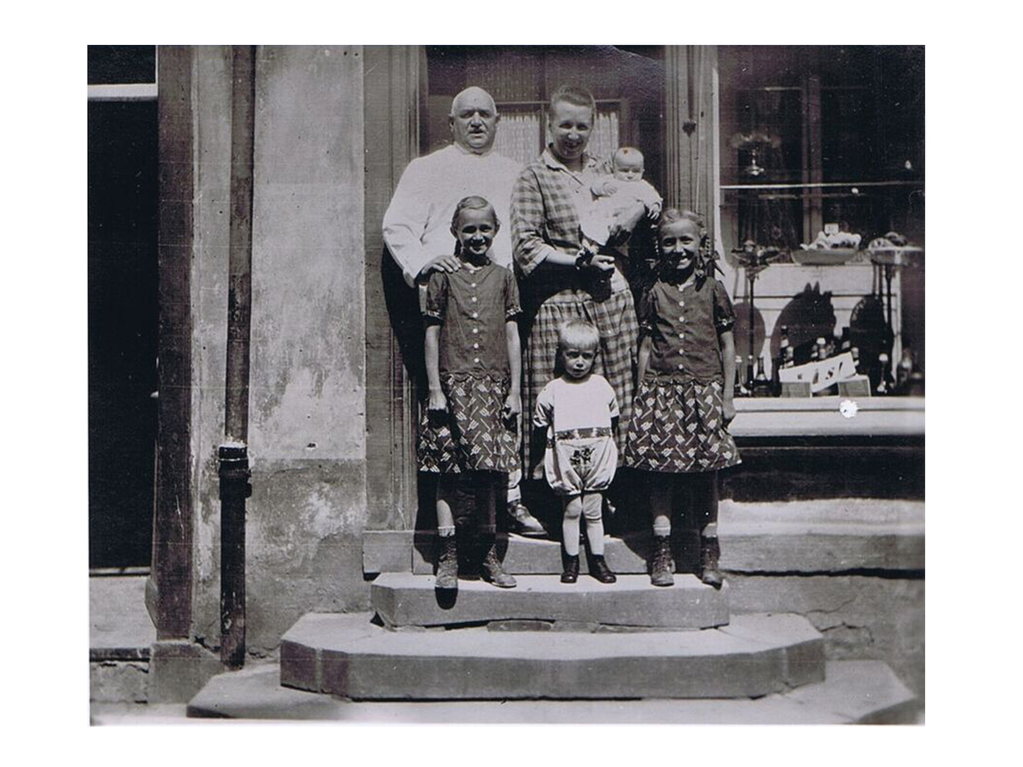 Die Familie Weber im Jahr 1916. Foto: Webers Backkunst