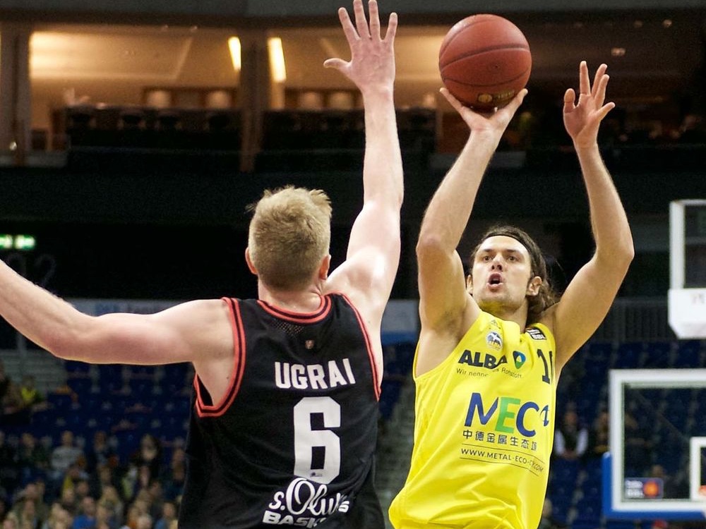 baskets_Kresimir_Loncar_berlin Krešimir Lončar während seiner Zeit bei Alba Berlin. Foto: s.Oliver Würzburg