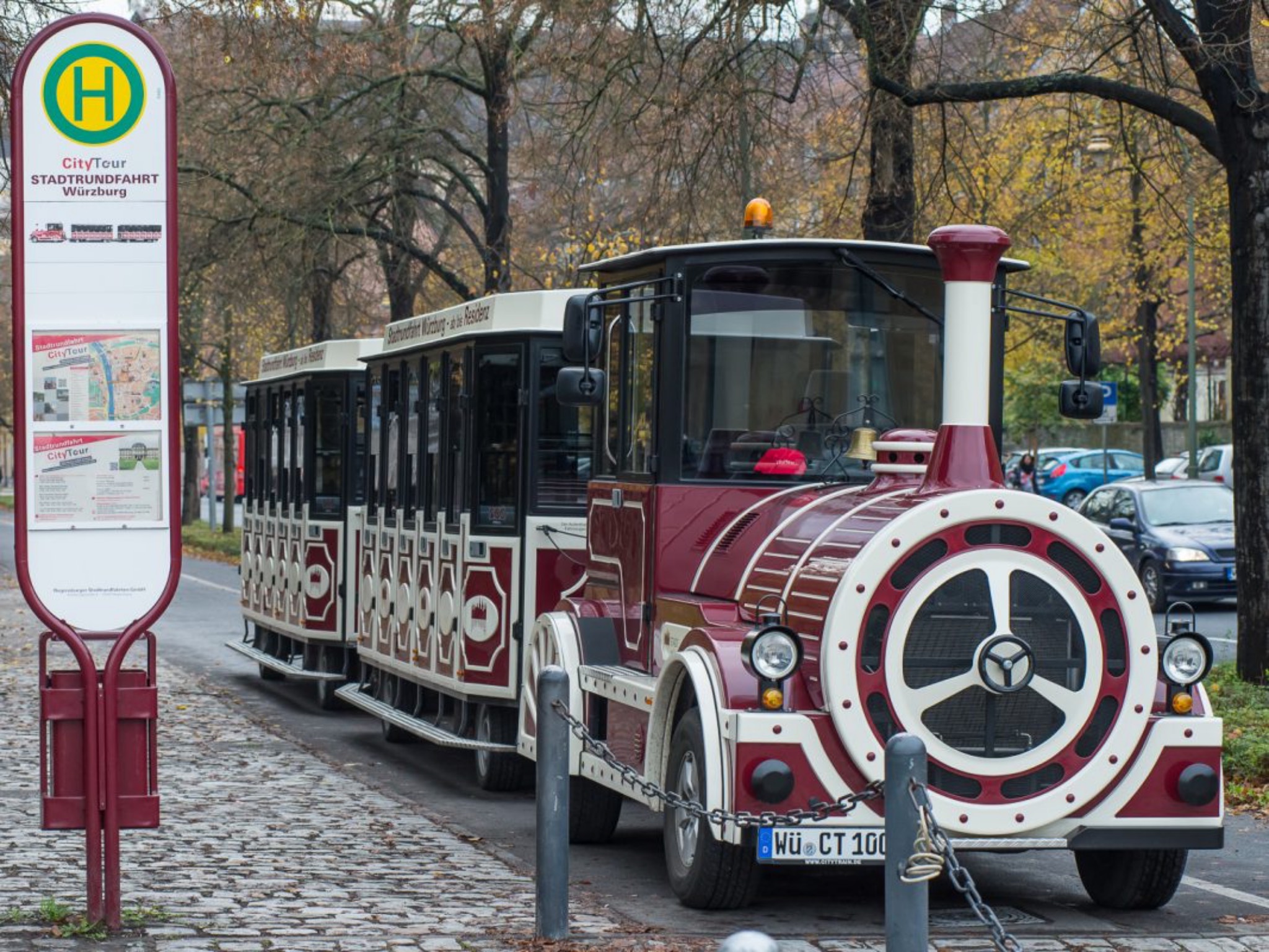 City-Tour-Stadtrundfahrt Stadtrundfahrt mit dem City-Train. Foto: Pascal Höfig