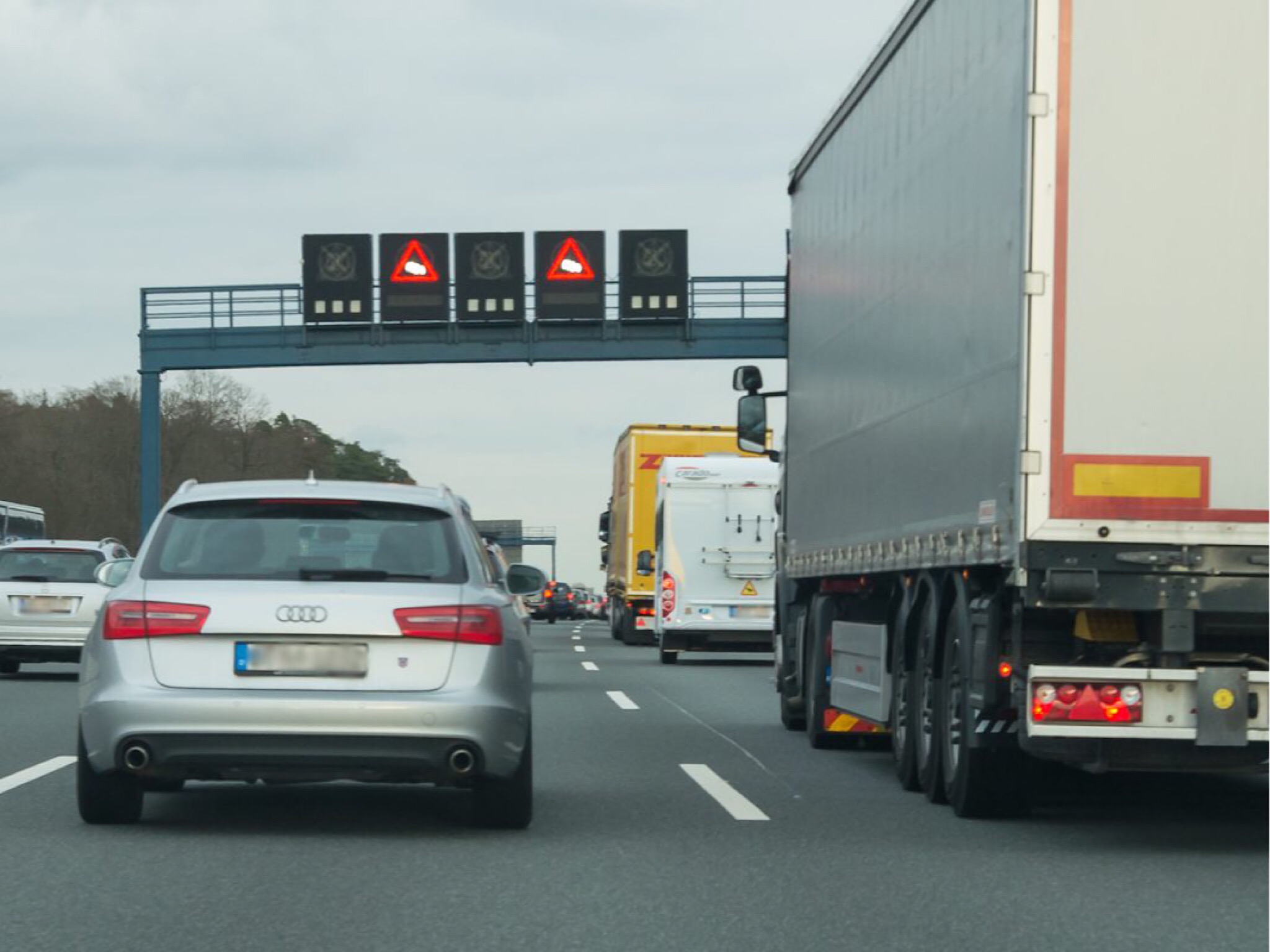 Autobahn_Stau Auf der Autobahn. Symbolfoto: Pascal Höfig