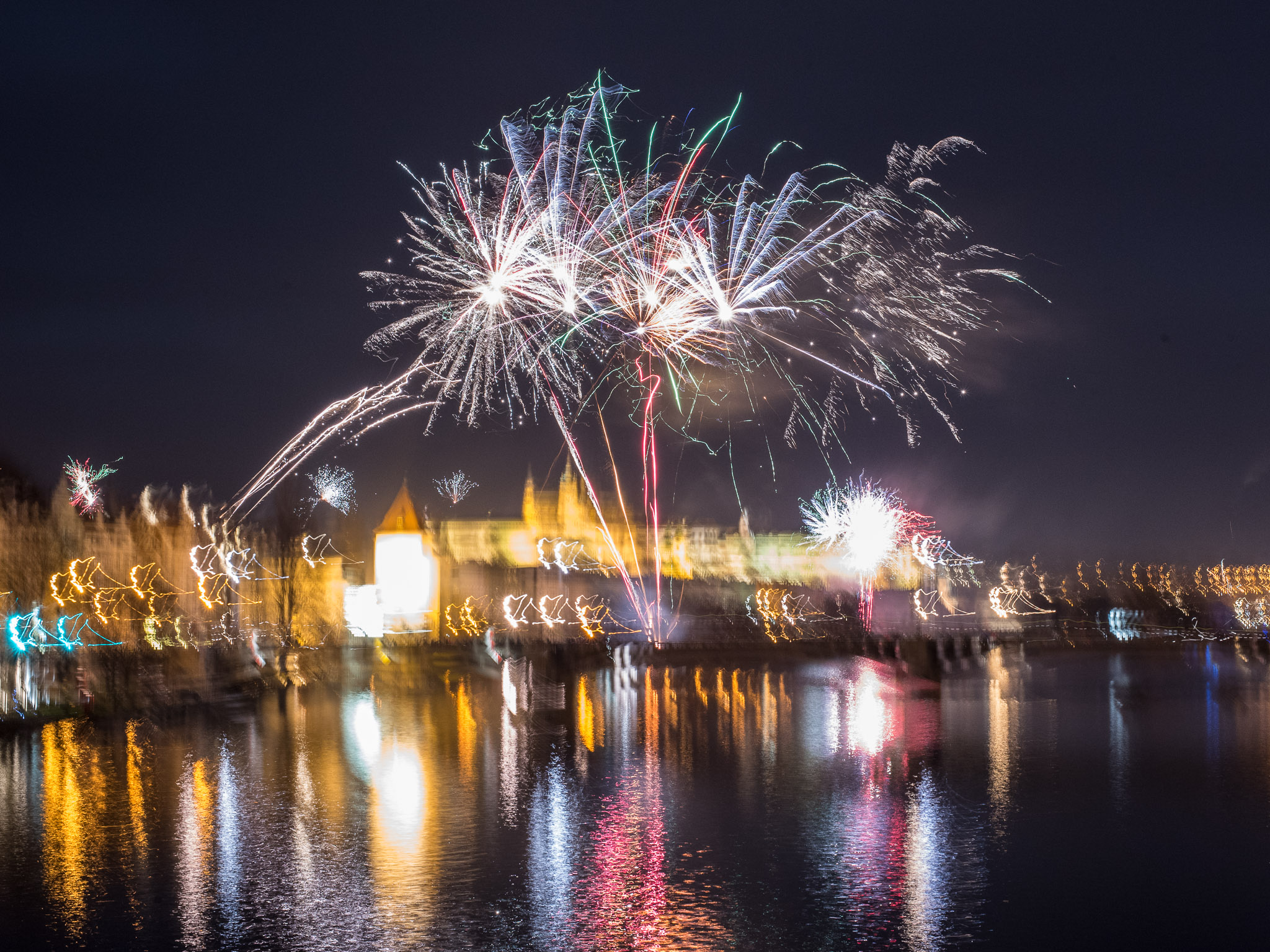 2017 Silvester Feuerwerk_4 Silvesterfeuerwerk. Foto: Pascal Höfig