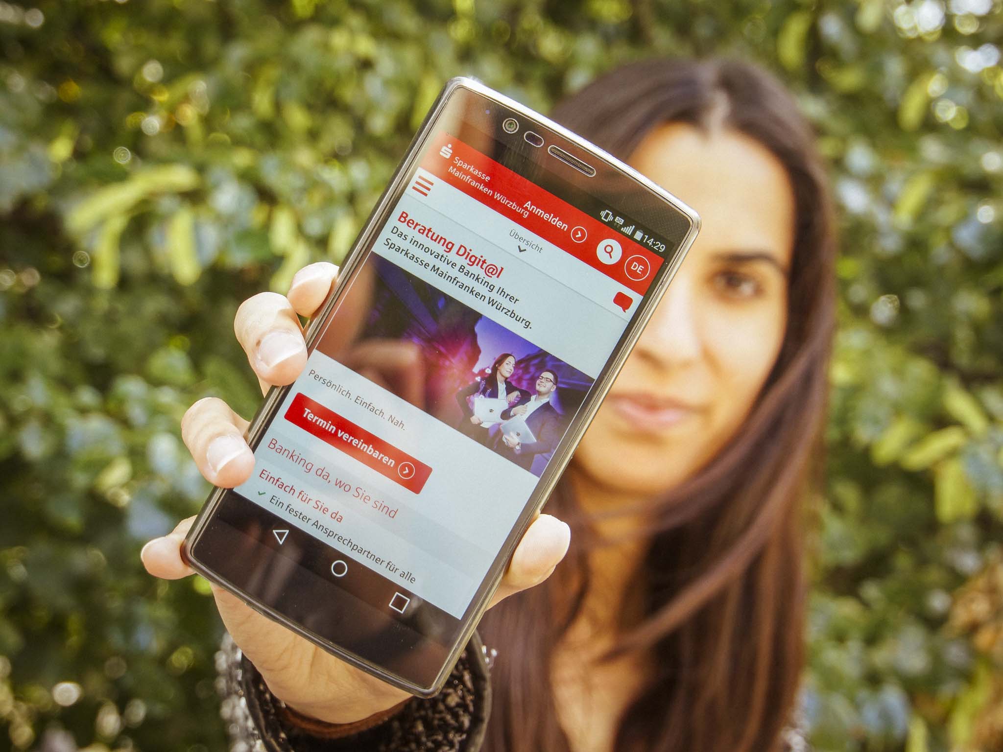 2018 06 22 WUERZBURG Sparkasse Mainfranken Beratung Kundenservicecenter 15 WEB2048 Digitale Beratung – überall erreichbar! Foto: Dominik Ziegler