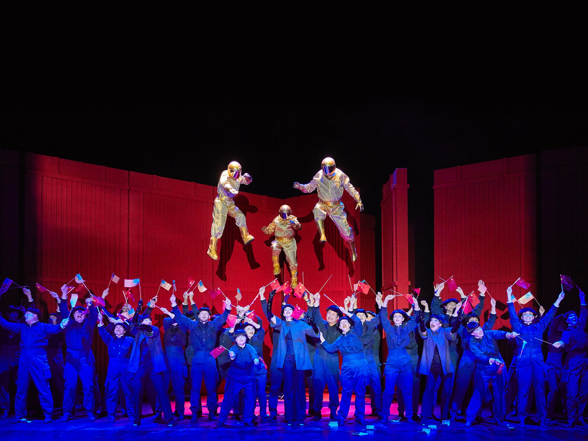 Nixon_in_China Nixon in China – Eine Oper von John Adams. Foto: Mainfranken Theater / Nik Schölzel