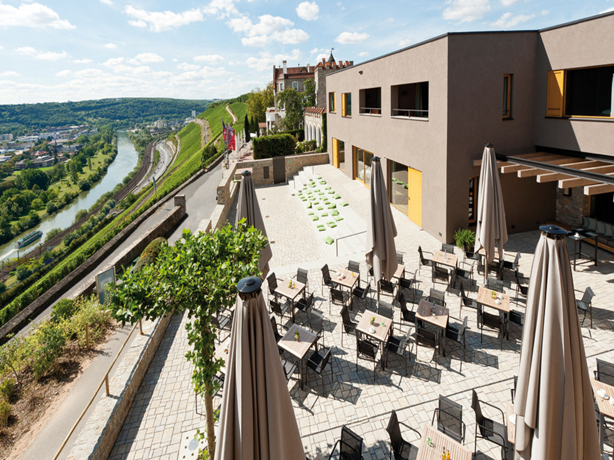 Mit dem Refugium ist die Steinburg eines der besten Tagungshotels Deutschlands. Foto: Schloss Steinburg