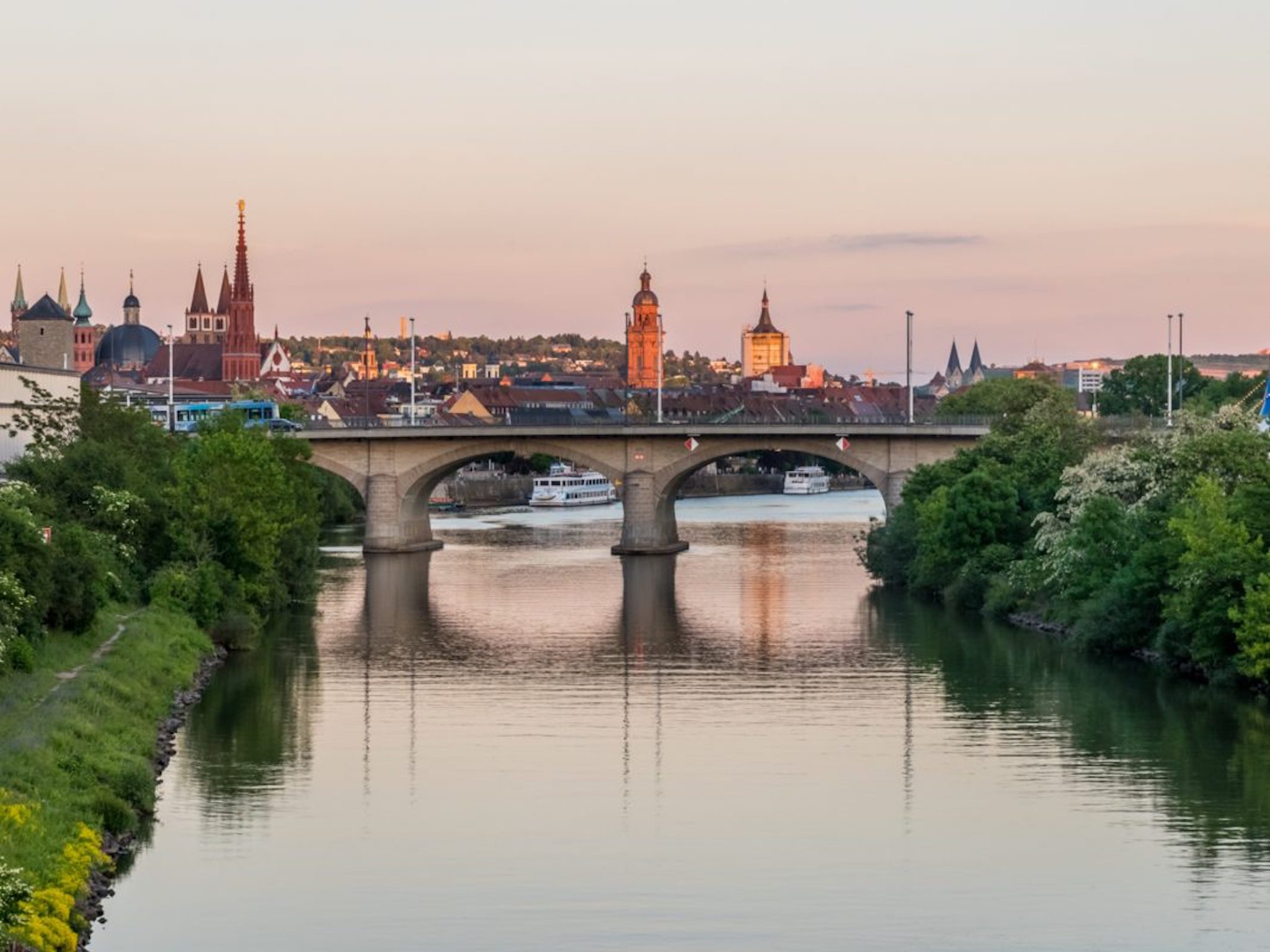 WuerzburgStadt03 Blick auf Würzburg. Foto: Pascal Höfig