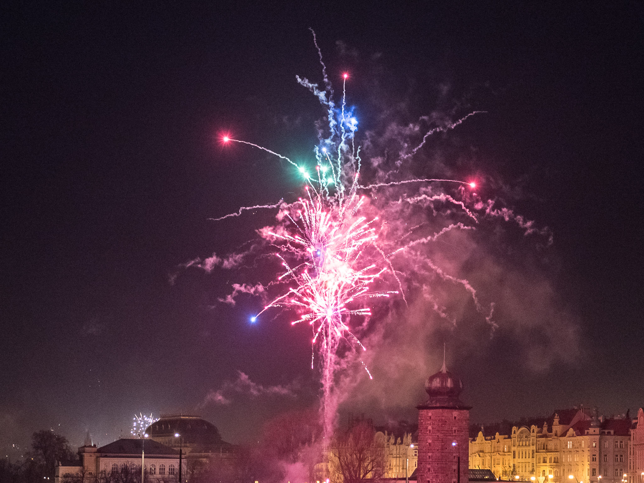 2017 Silvester Feuerwerk_1 Silvesterfeuerwerk. Foto: Pascal Höfig