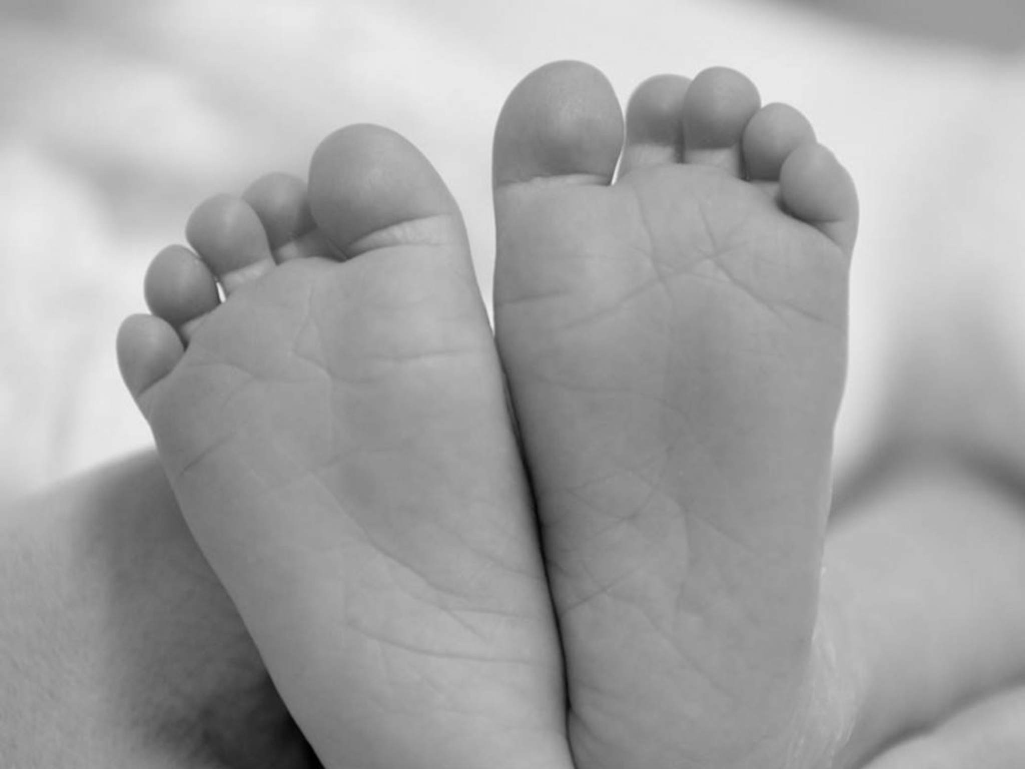 Babyfuesse-1067×800-2 Babyfüße. Foto: Nina Maiores