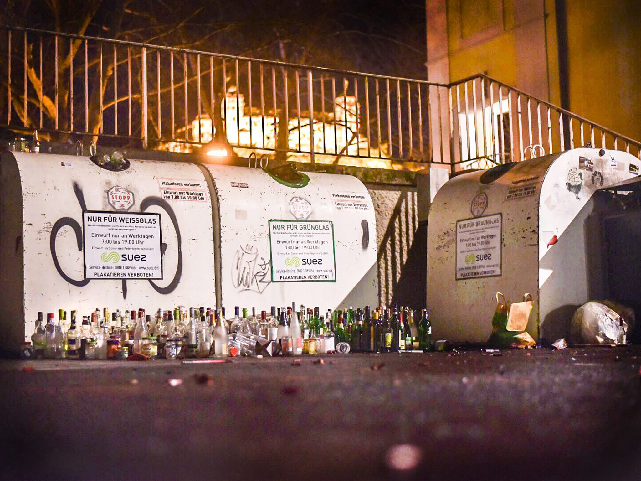 Leere Flaschen nach der Silvesternacht. Foto: Pascal Höfig