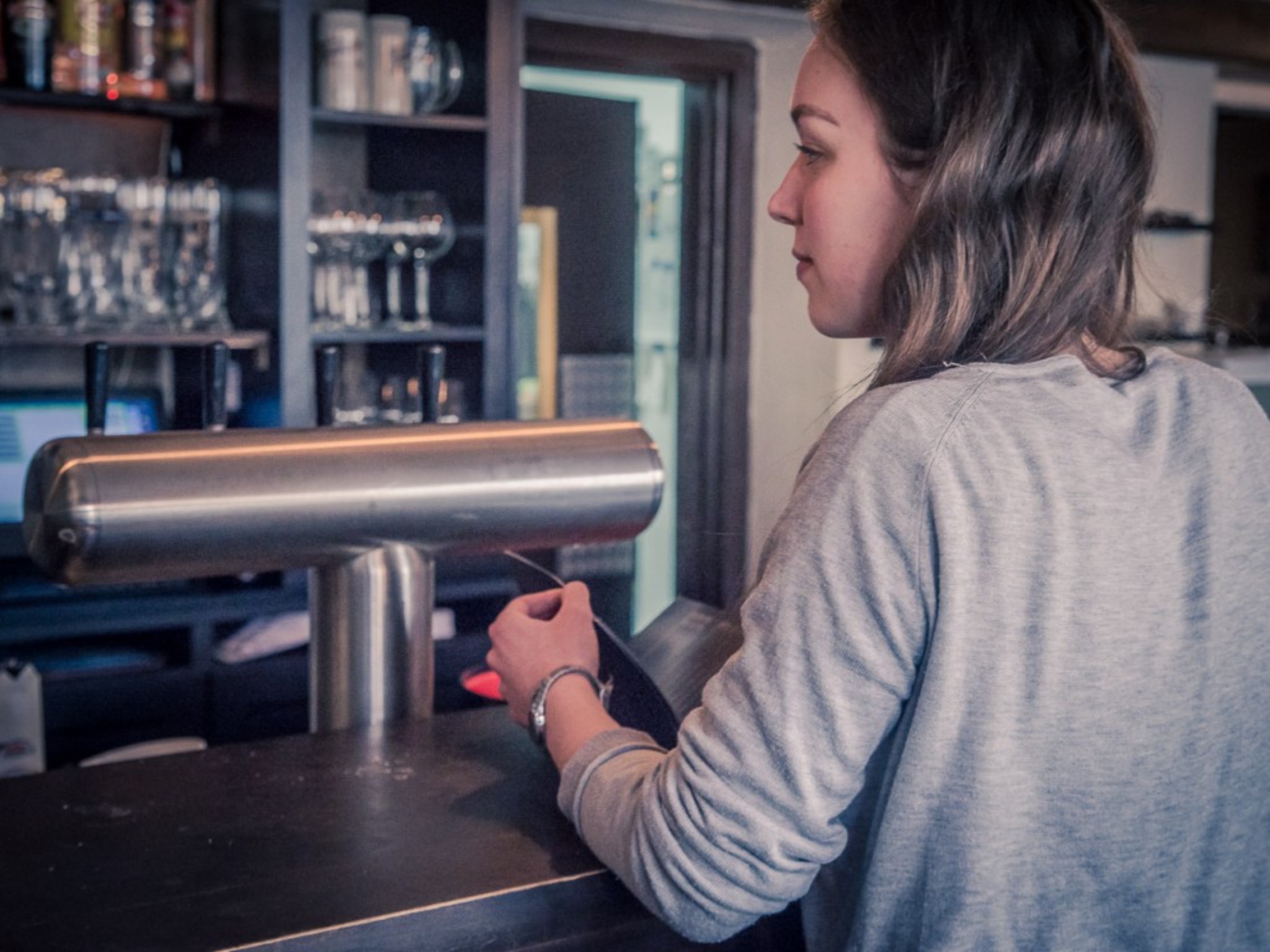 Bar_Tresen_Symbolbild In der Kneipe. Symbolfoto: Pascal Höfig