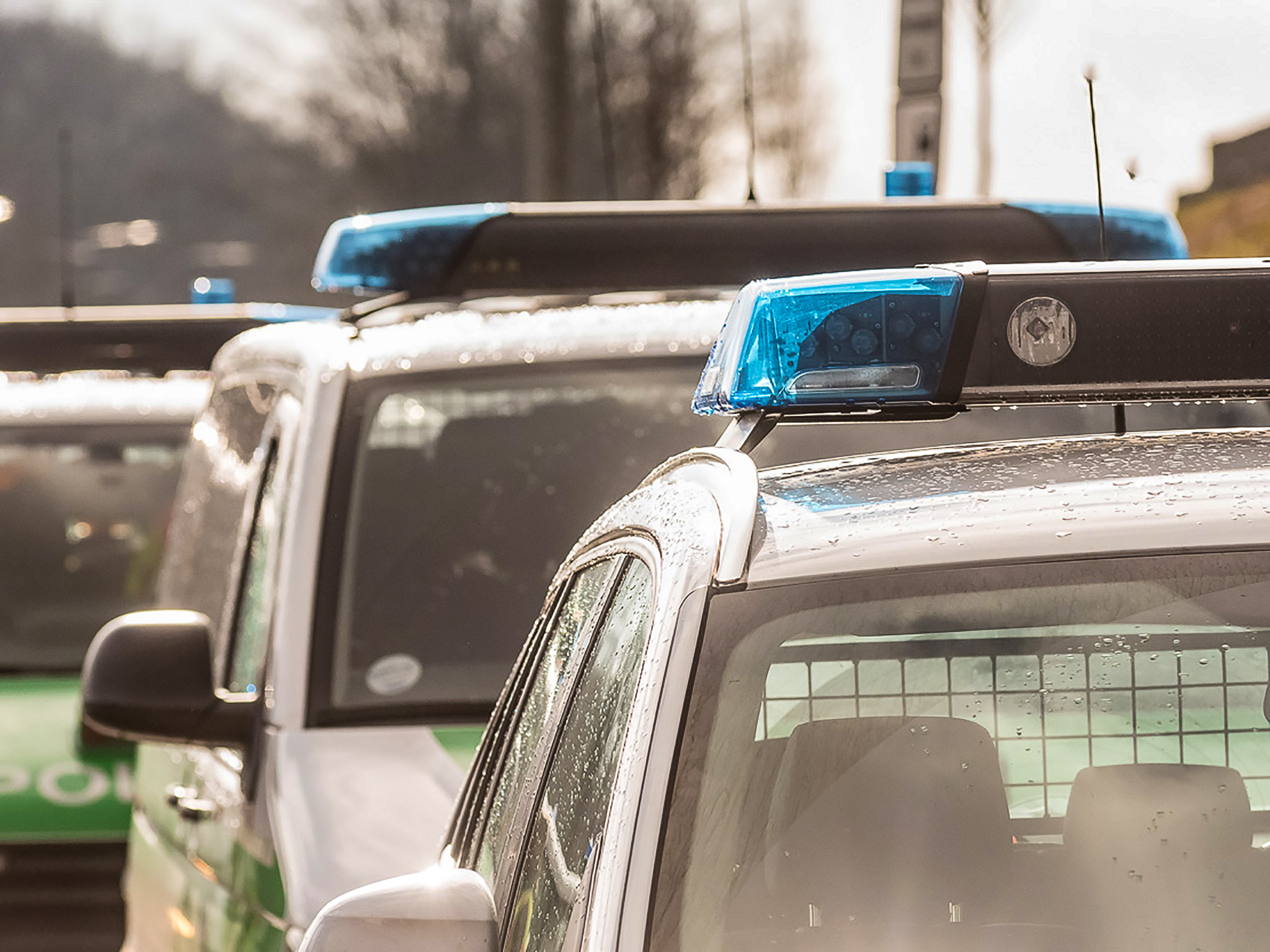 Polizei_Blaulicht-25 Polizei im Einsatz. Symbolbild: Pascal Höfig