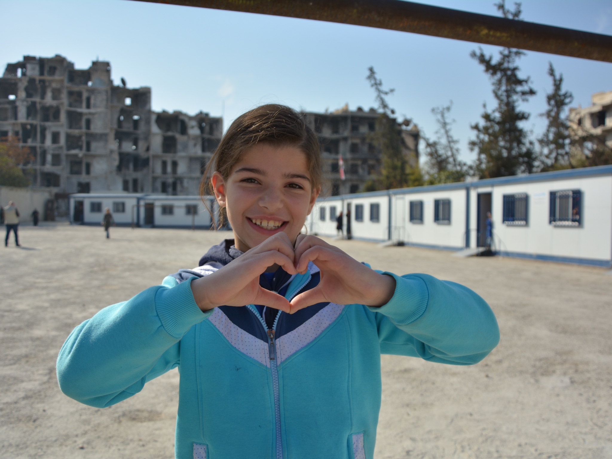 UNICEF. Mädchen in Syrien. Foto: Ninja Charbonneau. UNICEF. Mädchen in Syrien. Foto: Ninja Charbonneau.