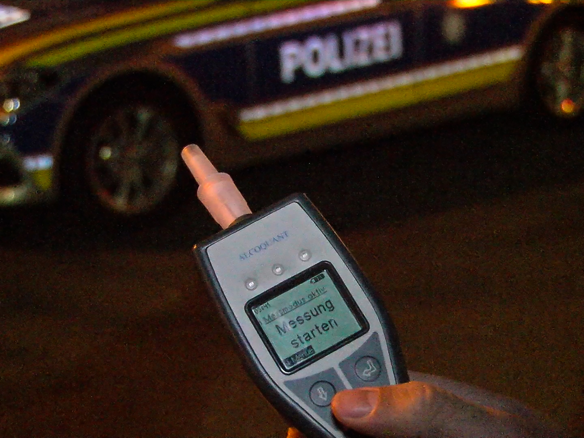 Polizei_Autobahn_Alkohol Symbolbild Alkoholkontrolle. Foto: Pascal Höfig