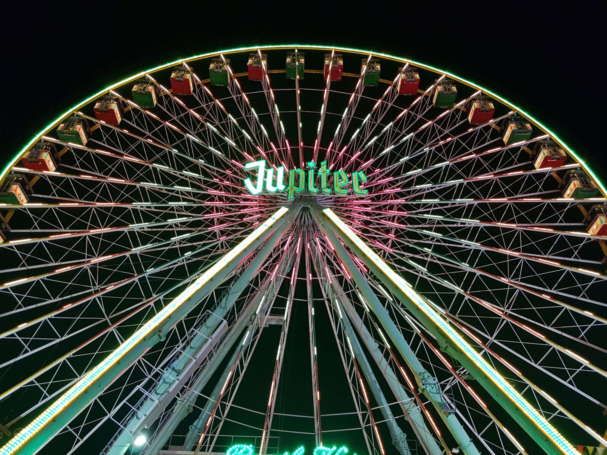 Volksfest_Riesenrad Das Riesenrad auf dem Volksfest. Foto: Dirk Flieger