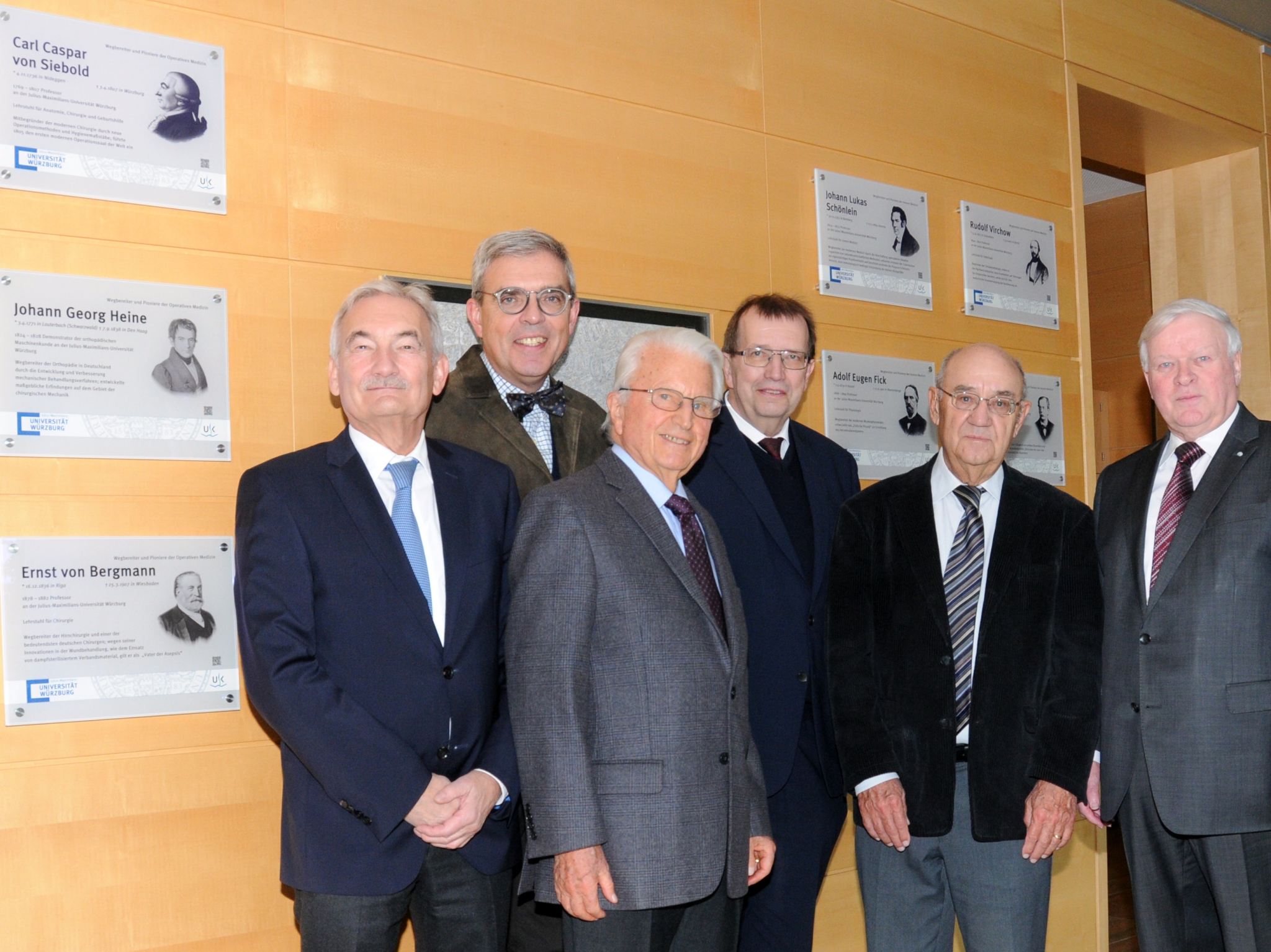 Enthüllung Gelehrtentafel Uniklinik Wuerzburg Enthüllung Gelehrtentafel Uniklinik Wuerzburg
