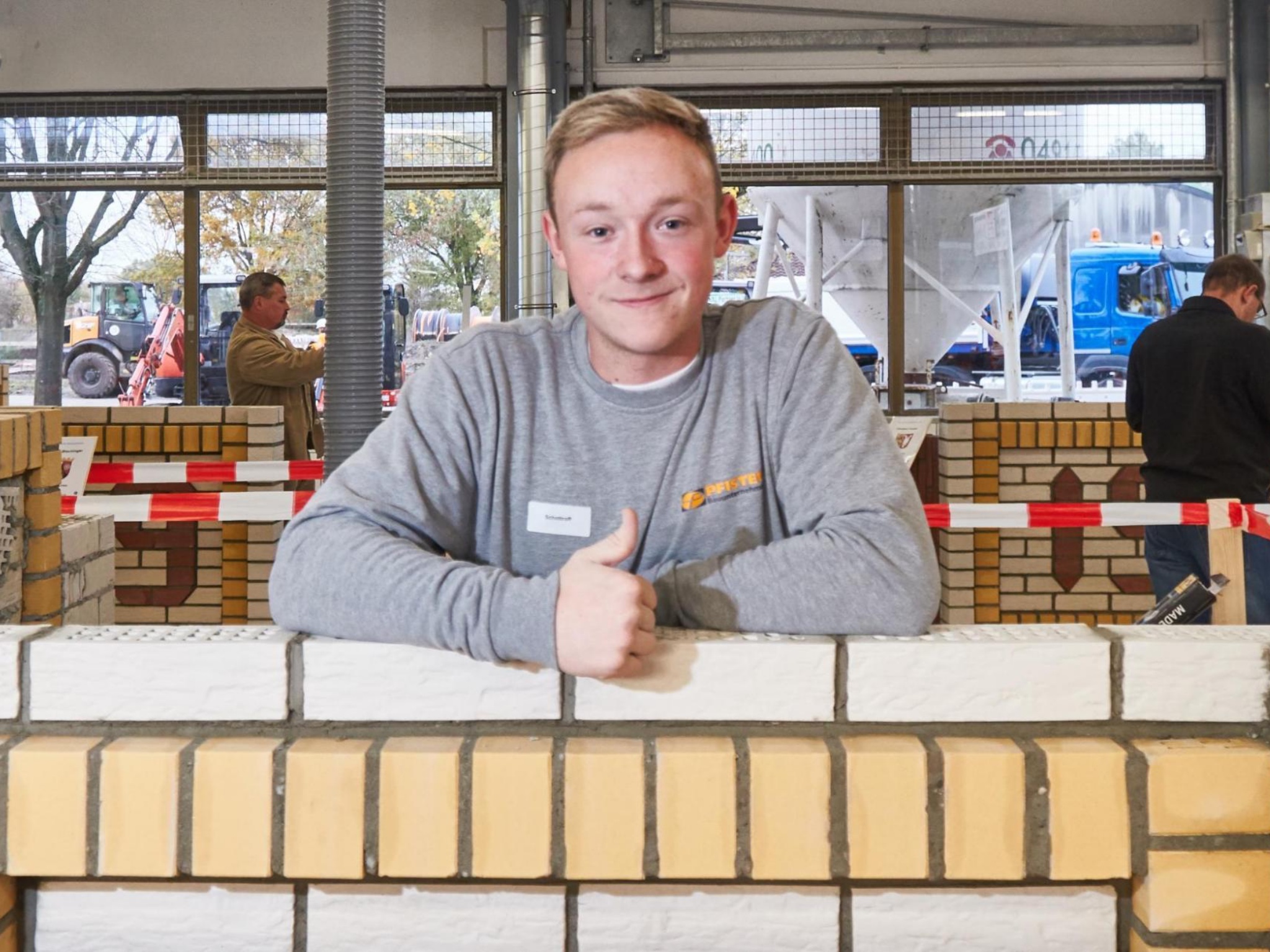 Schottroff1 Dominik aus Schweinfurt ist der drittbeste Maurer Deutschlands. Foto: FLYERALARM Foto