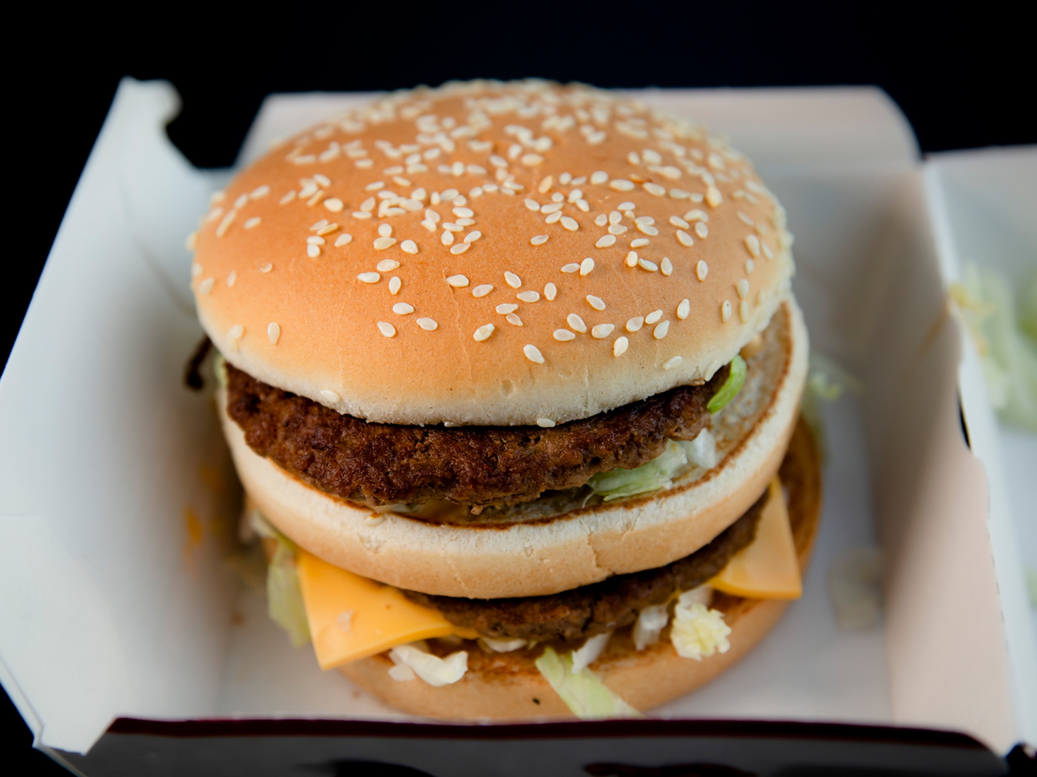 NGG_Burger Die NGG fordert höhere Löhne für Mitarbeiter in Fast-Food-Restaurants. Foto: NGG