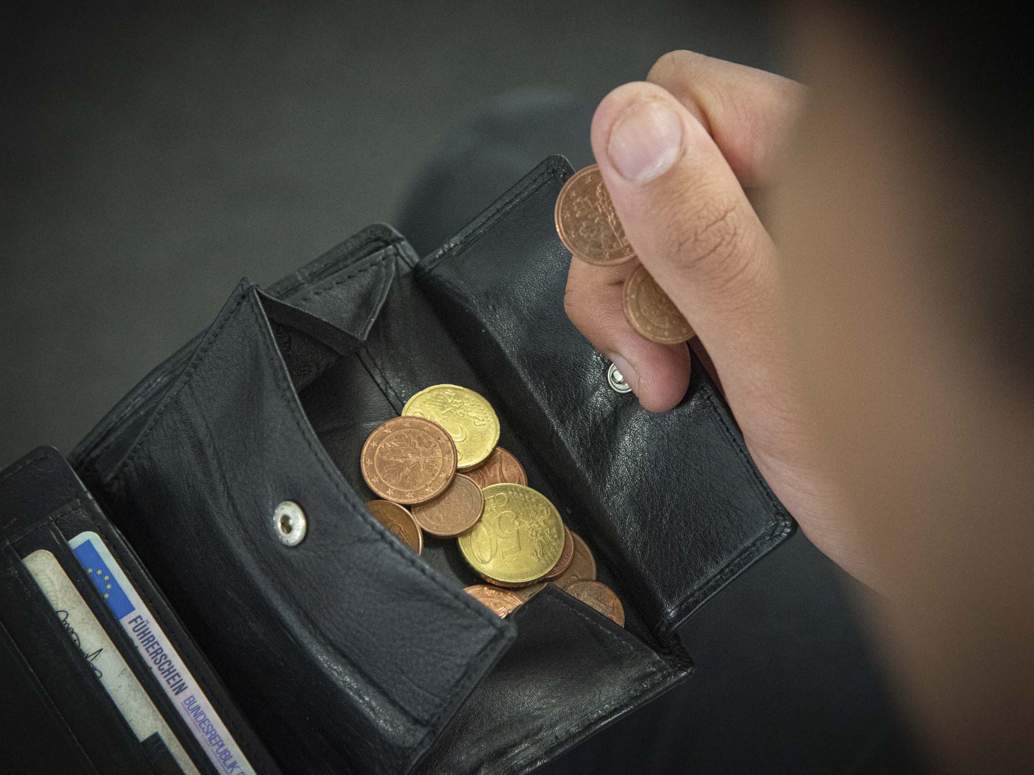 2019 12 17 Symbolbild Geldboerse_WEB2048 Symbolbild Geldbörse. Foto: Dominik Ziegler