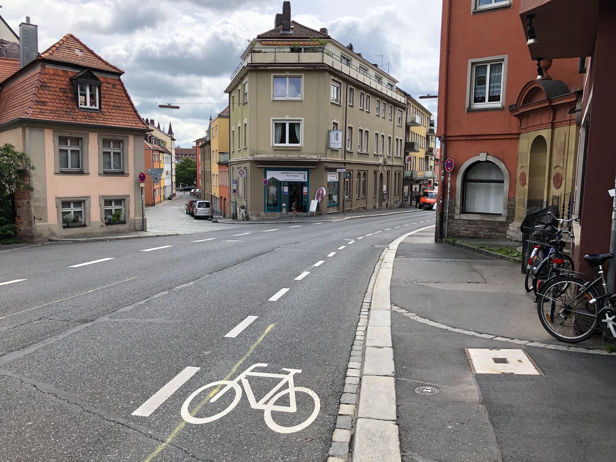Die Zeller Straße in Würzburg. Foto: Katharina Kraus