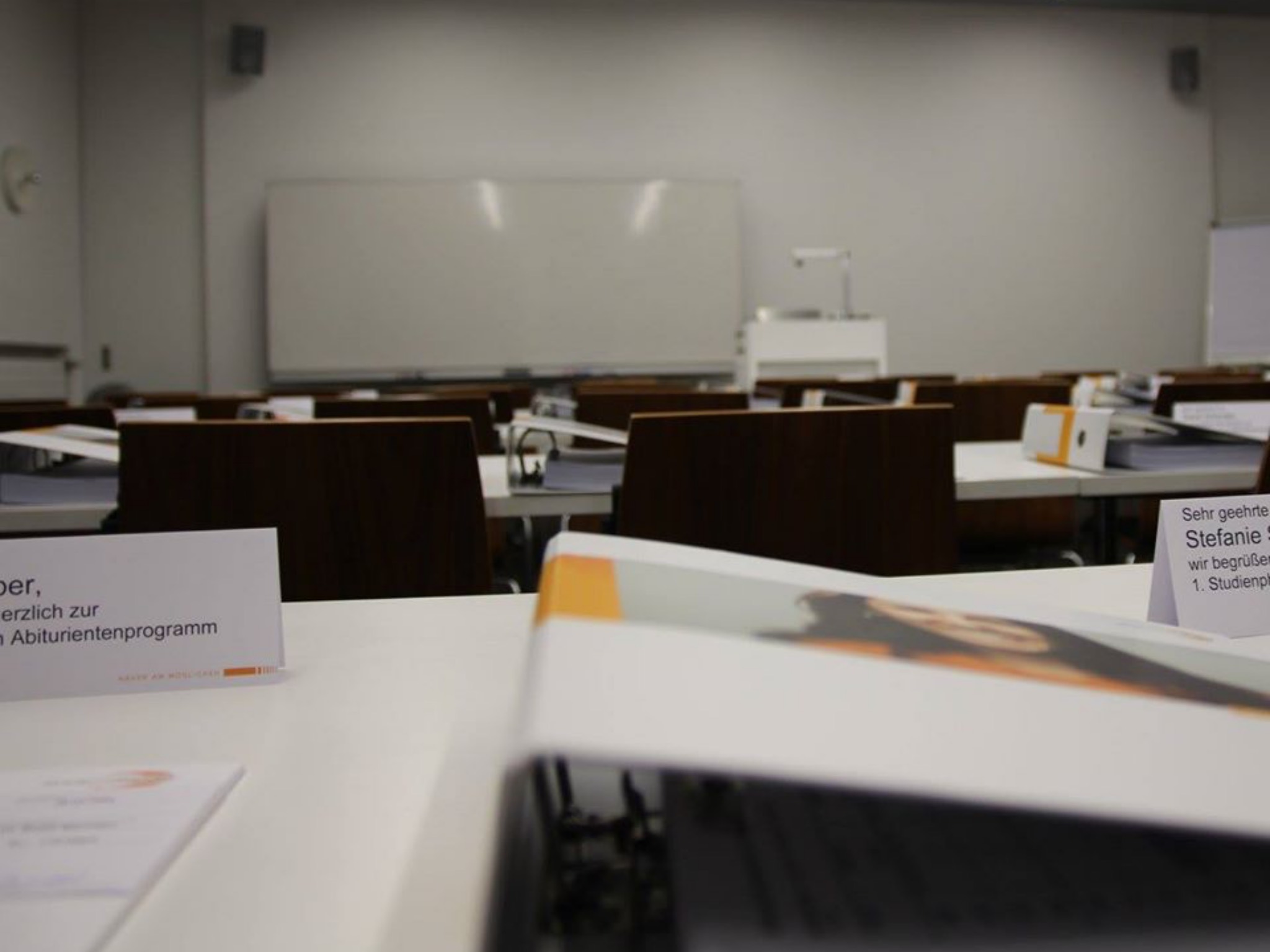 Neben der Weiterbildung zum Handelsfachwirt (m/w/d) bietet die Akademie Handel noch weitere Aus- und Weiterbildungsmöglichkeiten an. Foto: Akademie Handel