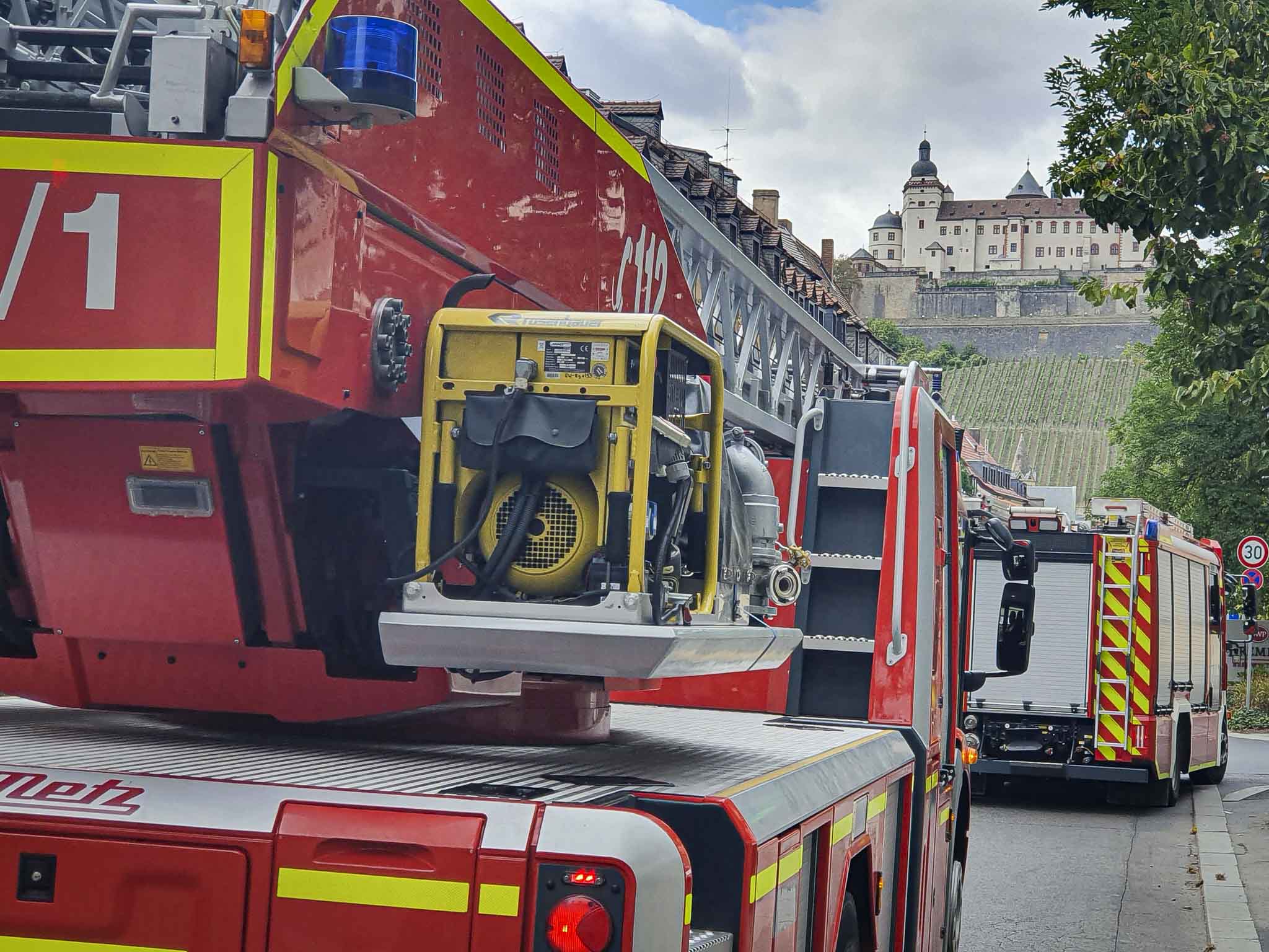 2019 09 13 WUERZBURG Symbolbild Feuerwehr_2 Feuerwehr im Einsatz. Foto: Dominik Ziegler
