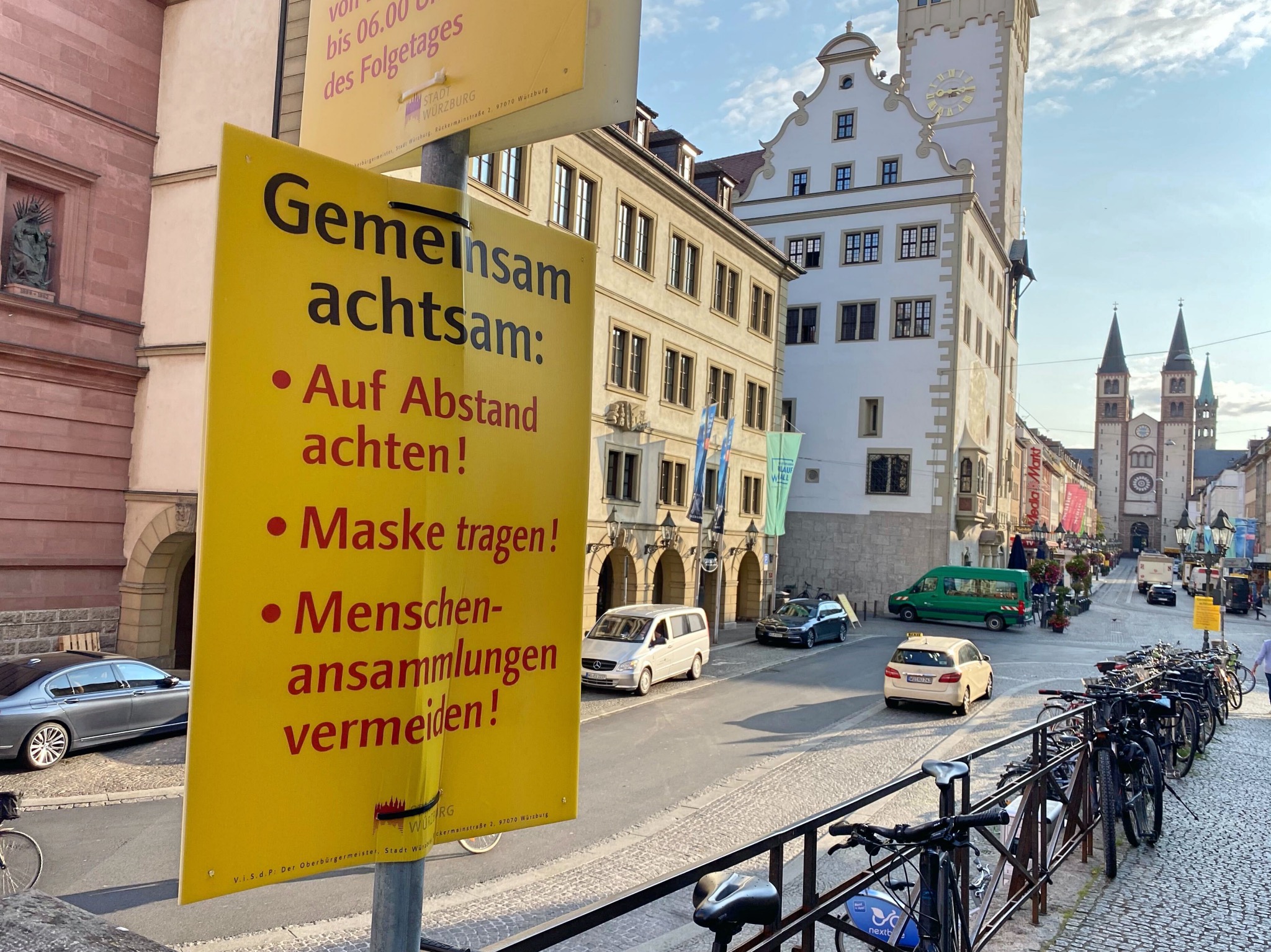 Gemeinsam Achten_Schild "Gemeinsam achtsam". Foto: Jessica Hänse