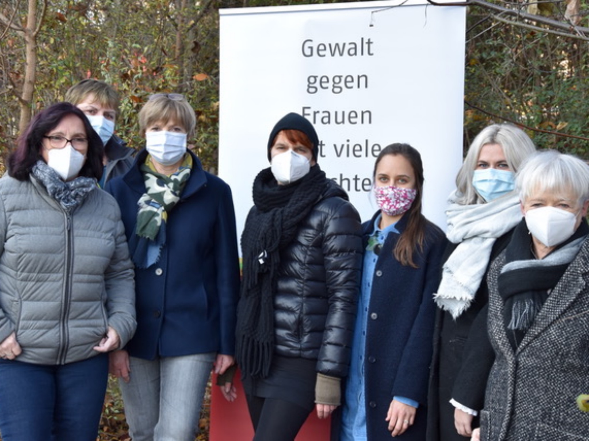 Frauenhaus4-Mitarbeiter-AWO-Unterfranken Mitarbeiterinnen des Frauenhauses der AWO Unterfranken. Foto: Stefana Körner