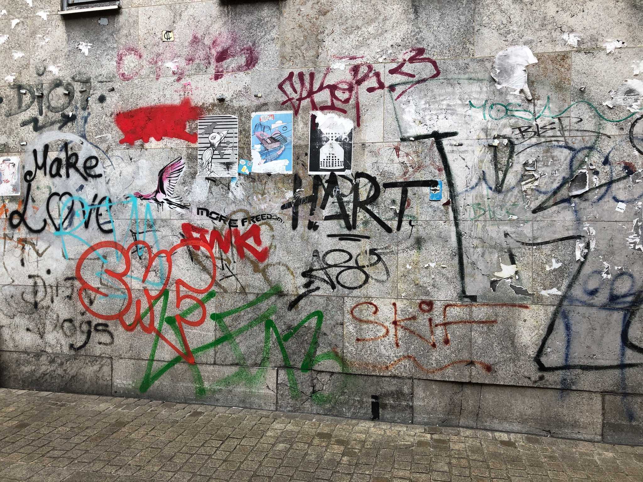 Graffiti Graffiti-Schmierereien. Symbolfoto: Katharina Kraus