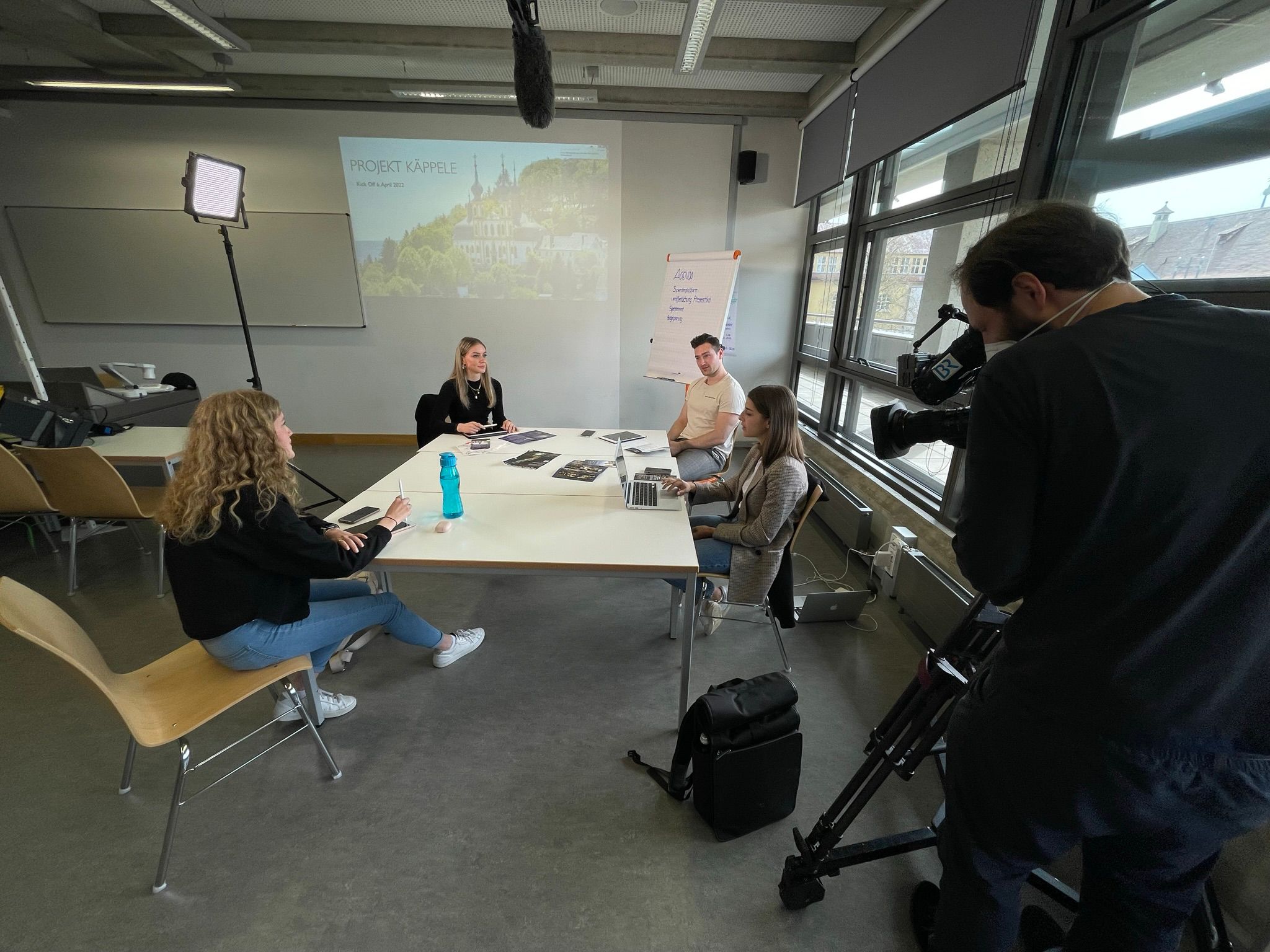 Das Projekt erfordert viel Organisation und Planung. Foto: FHWS Studierende