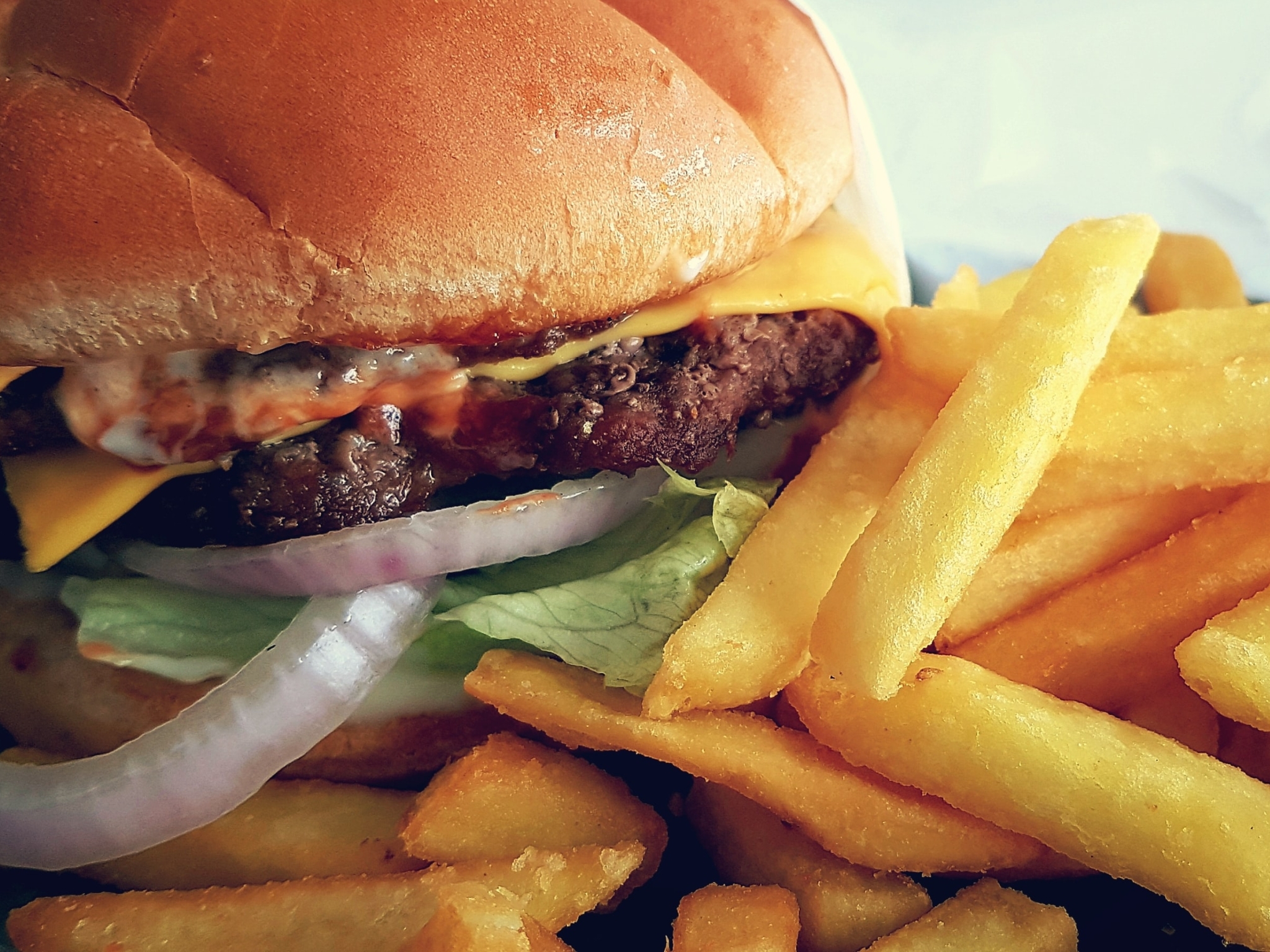 burger-pommes-unsplash