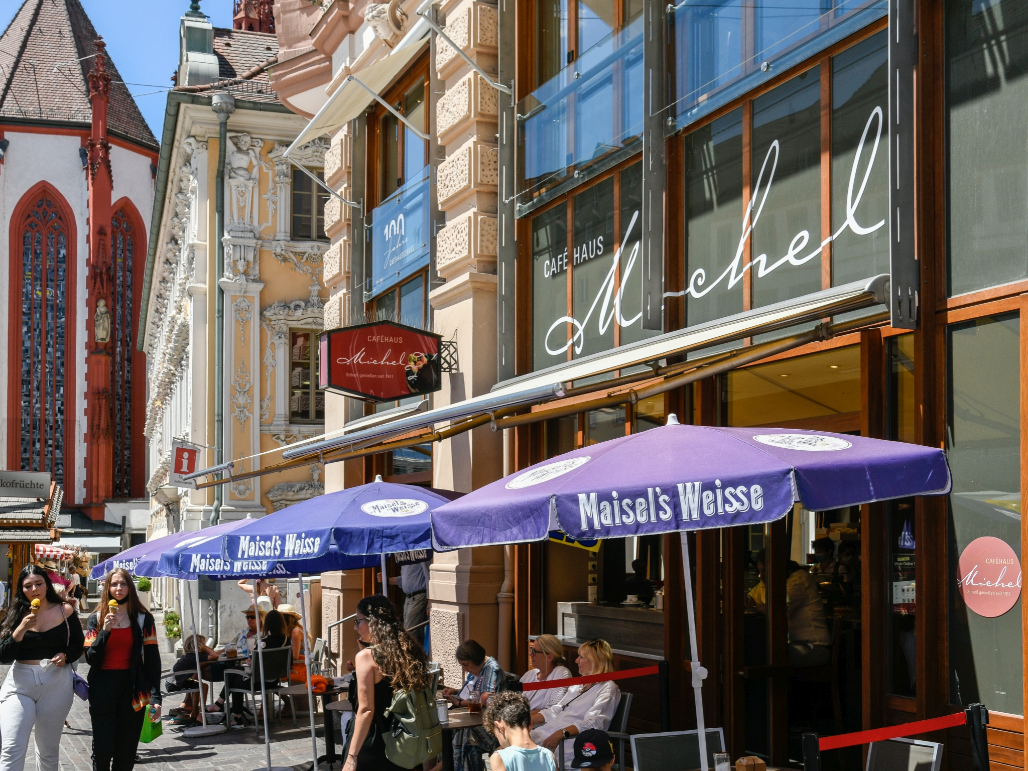 cafe michel Schlussstrich im Café Michel, auch wenn die Familie noch Verpächter bleibt. Es übernimmt eine Bäckerei und Konditorei aus dem Landkreis Neustadt a. d. Aisch. Foto: Thomas Obermeier