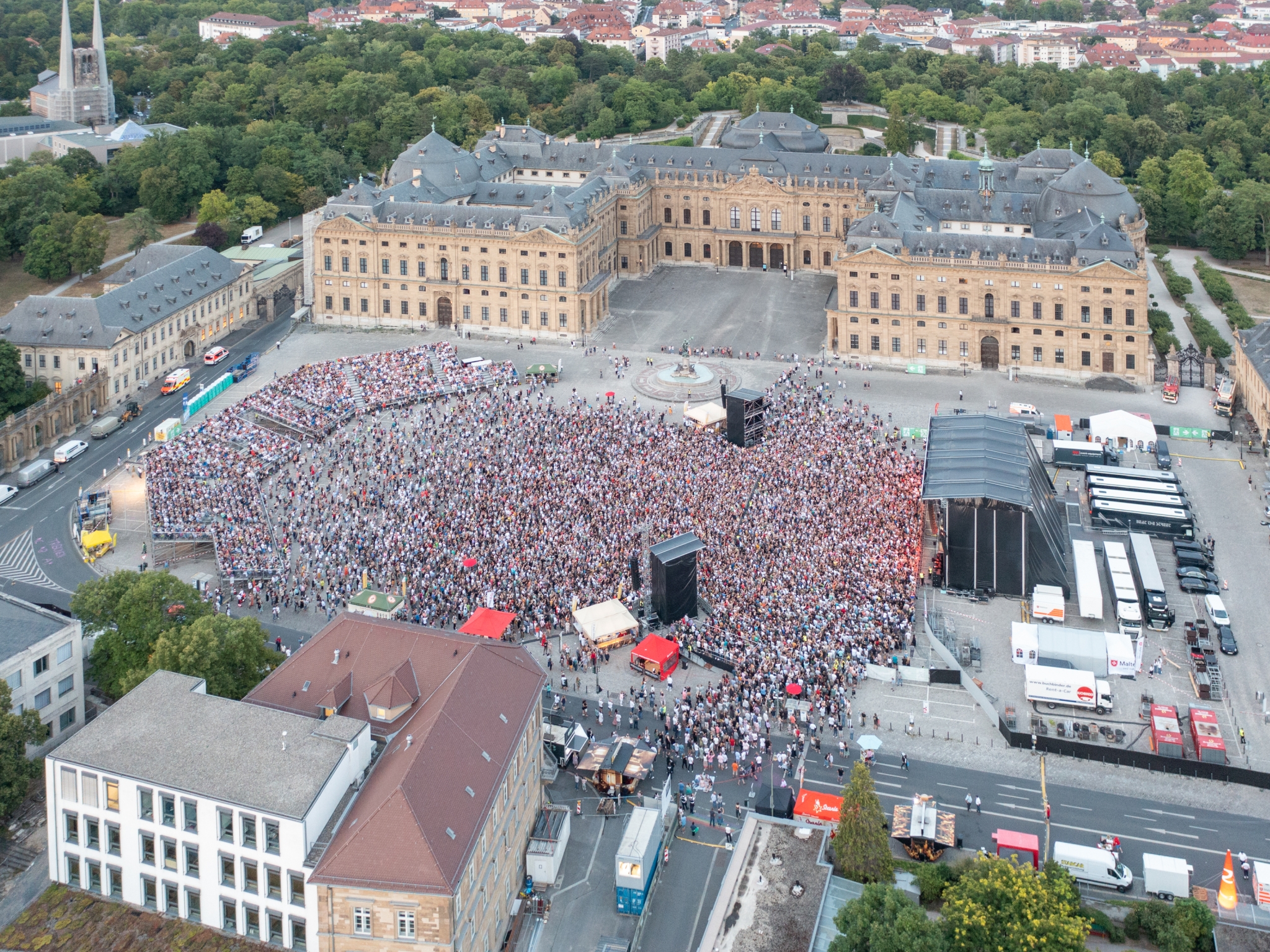 paul kalkbrenner symbolbild – wueerl