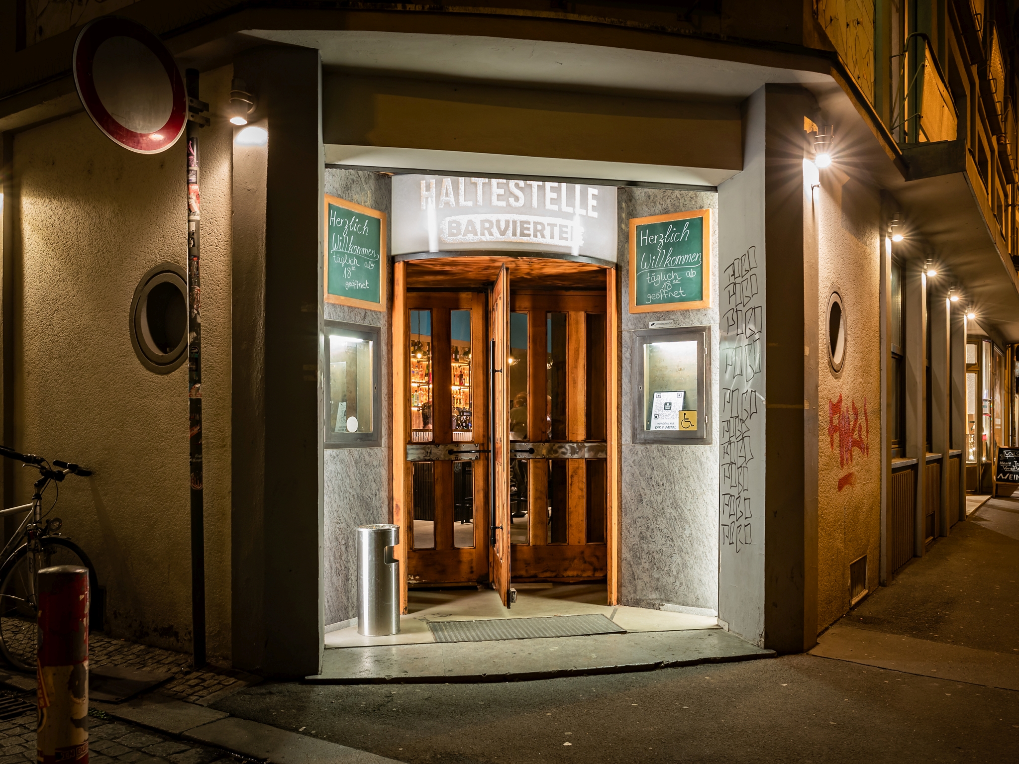 "Haltestelle Barviertel" am Sanderring in Würzburg. Foto: Silvia Gralla
