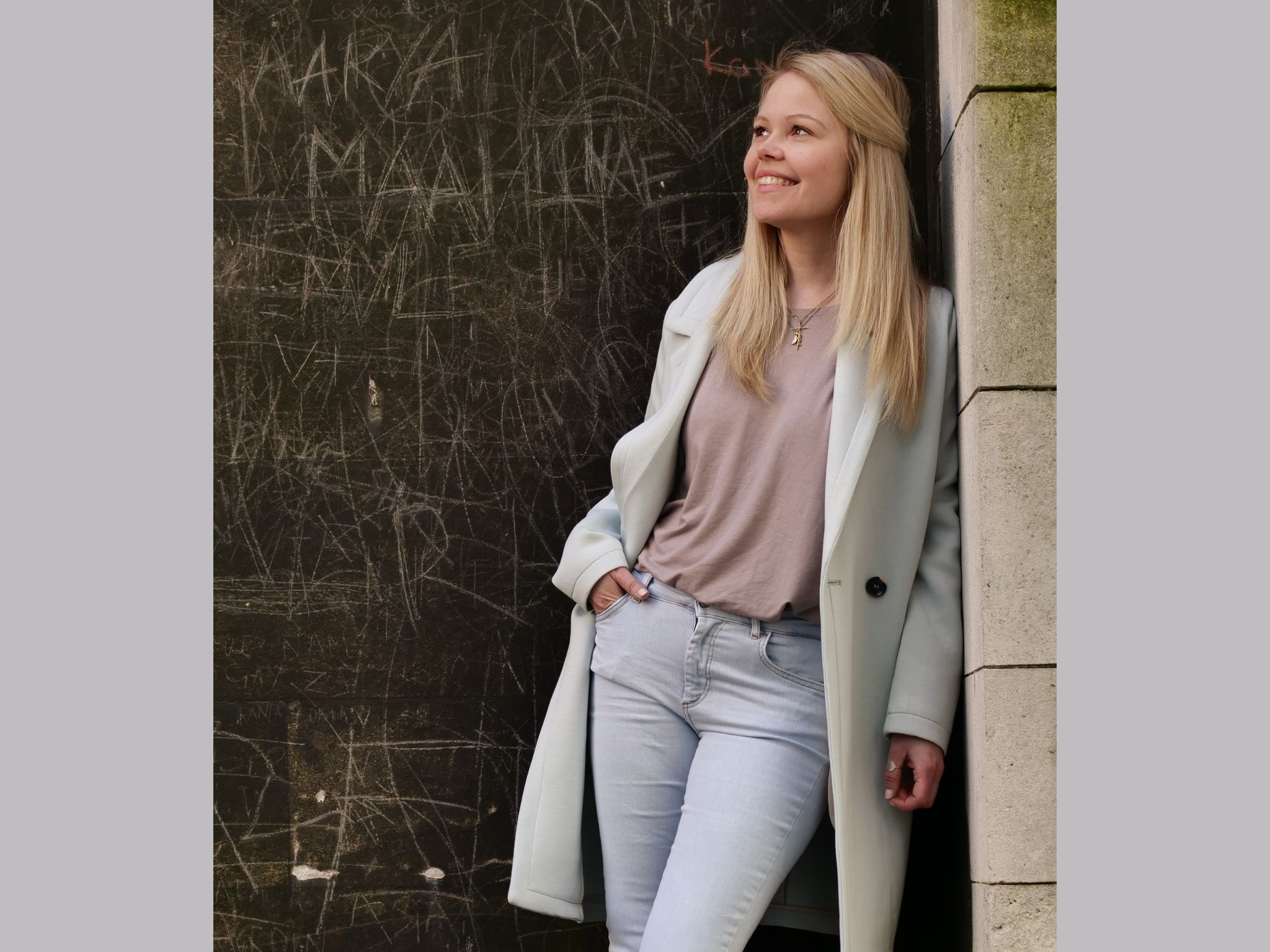 Nadine_vonNine_Portrait Nadine aus Würzburg macht unter dem Namen vonNine Musik. Foto: Privat