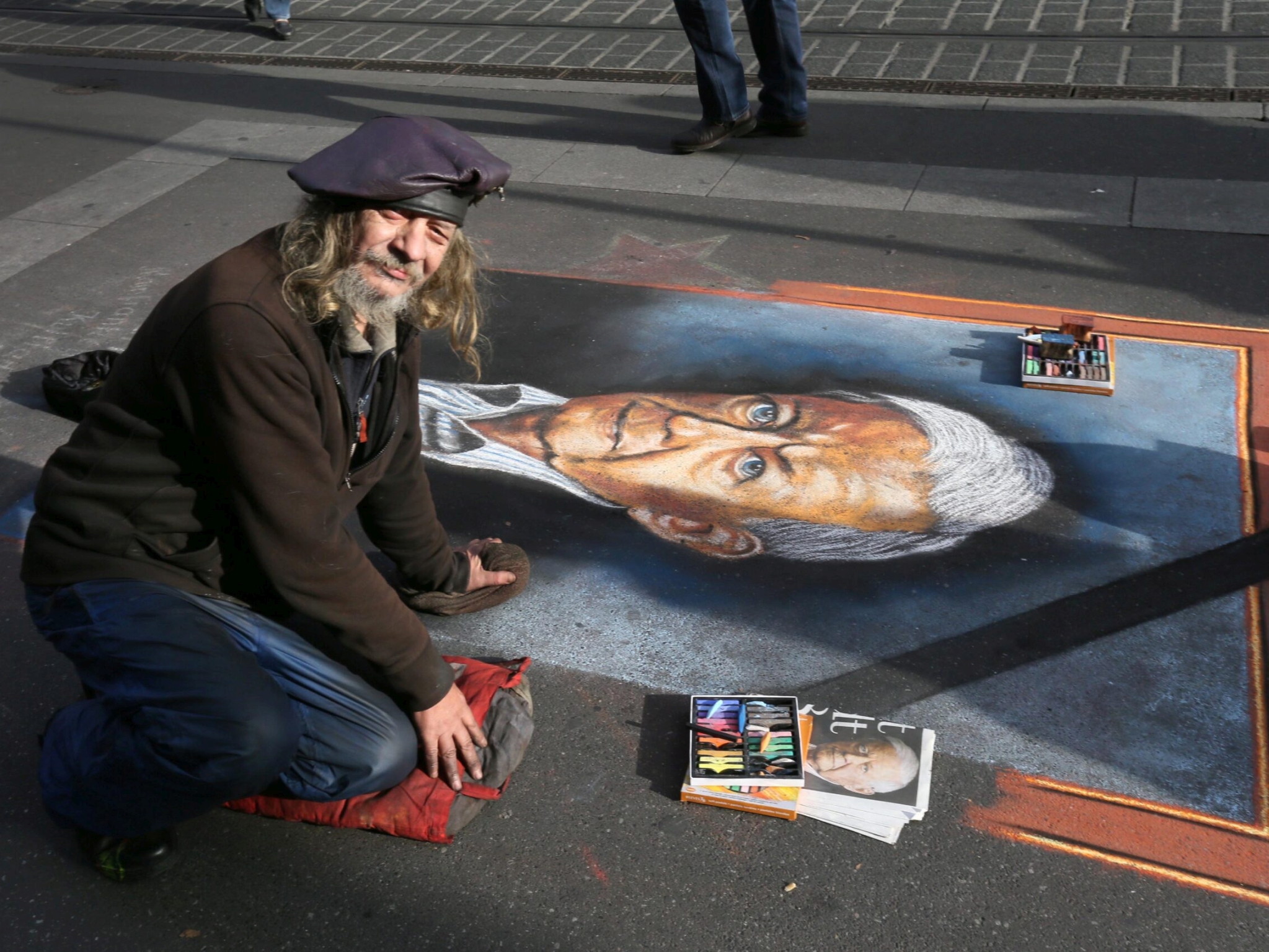 Theresa-Mueller-Marcel-mit-Helmut-Schmitt-Bild-1-scaled