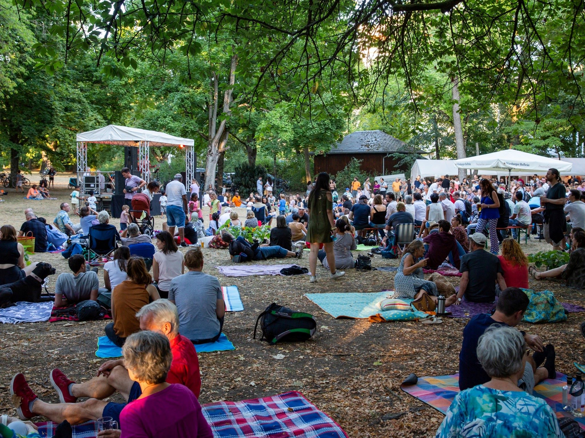 Das Ringparkfest in Würzburg. Foto: Fabian Gebert