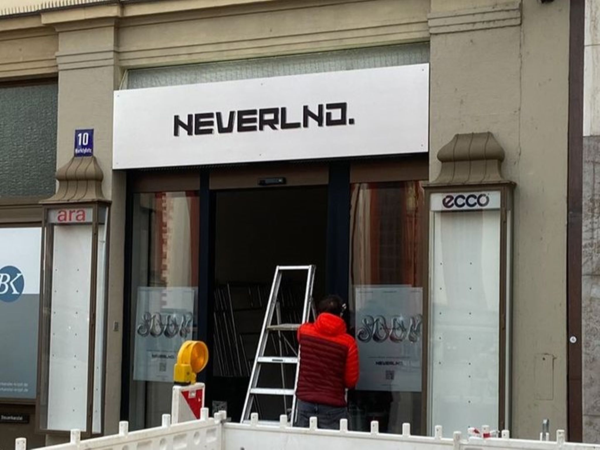Am Marktplatz eröffnet ein neuer Fashion-Store mit dem Namen "Neverlnd.". Foto: Julian Müller