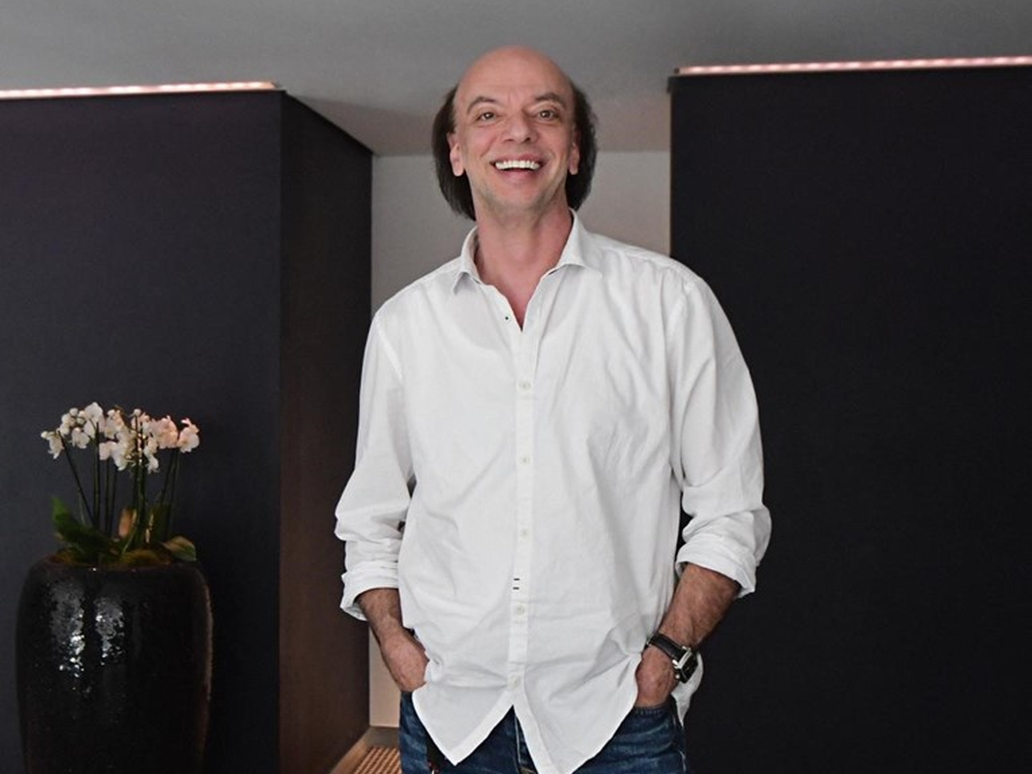manfred hertlein