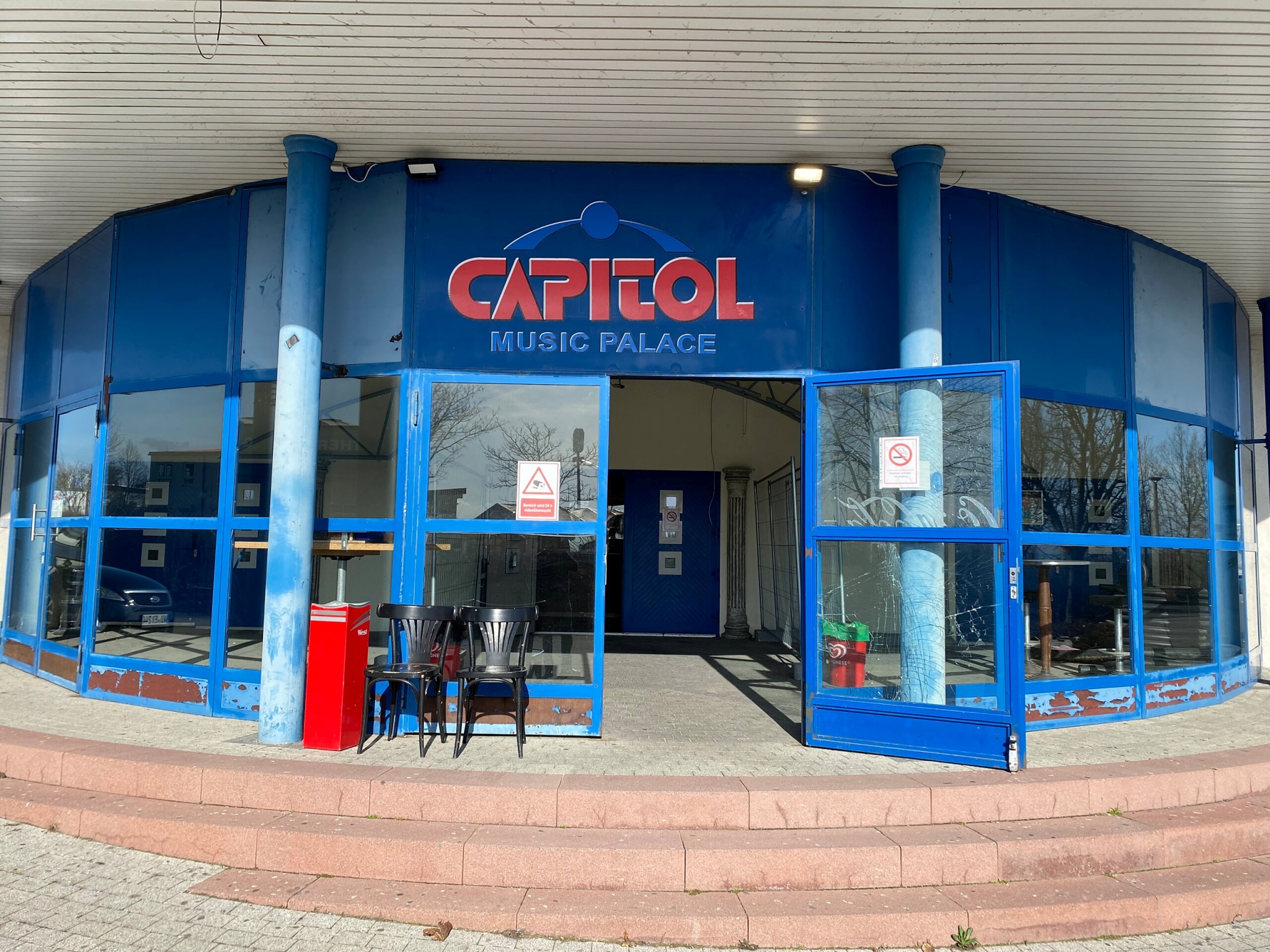 Capitol Music Palace 1