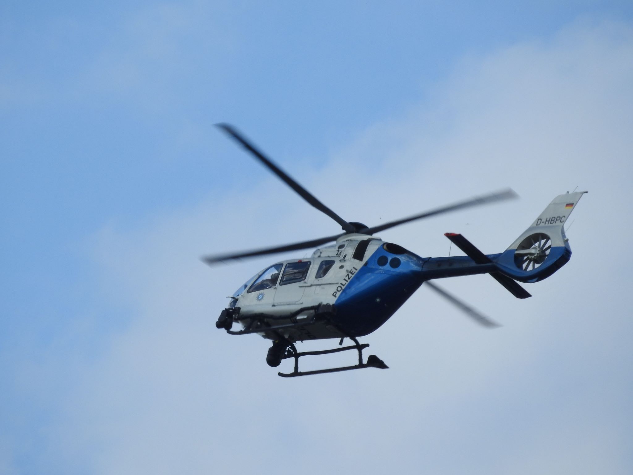 Polizeihelikopter Polizeihelikopter. Foto: Dirk Flieger