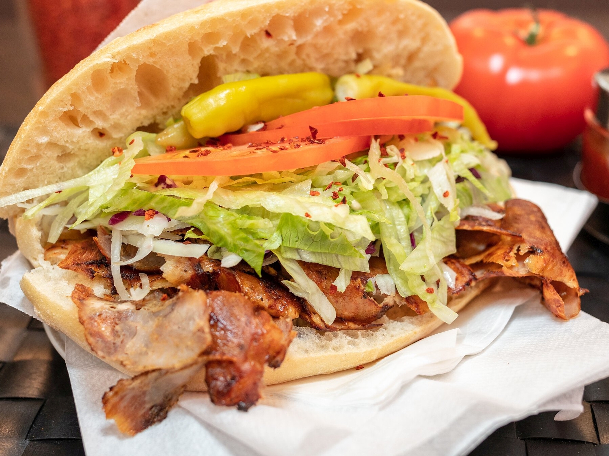 döner in würzburg Vor allen in der Innenstadt in Würzburg gibt es eine Menge Döner. Foto: Christoph Weiß