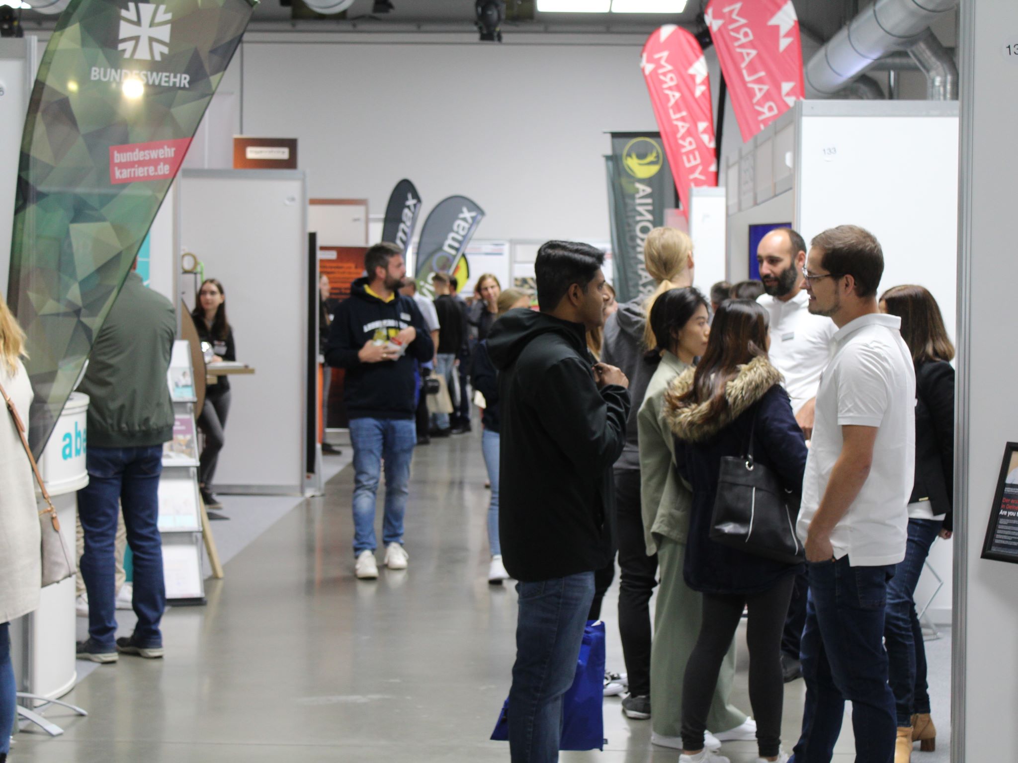 Karrieremesse_mZM_Aussteller Die „ meineZukunft! Mainfranken” ist die perfekte Plattform zum Netzwerken und Informieren rund um das Thema Karriere. Foto: David Wiedemann, Mattfeldt & Sänger Marketing und Messe AG