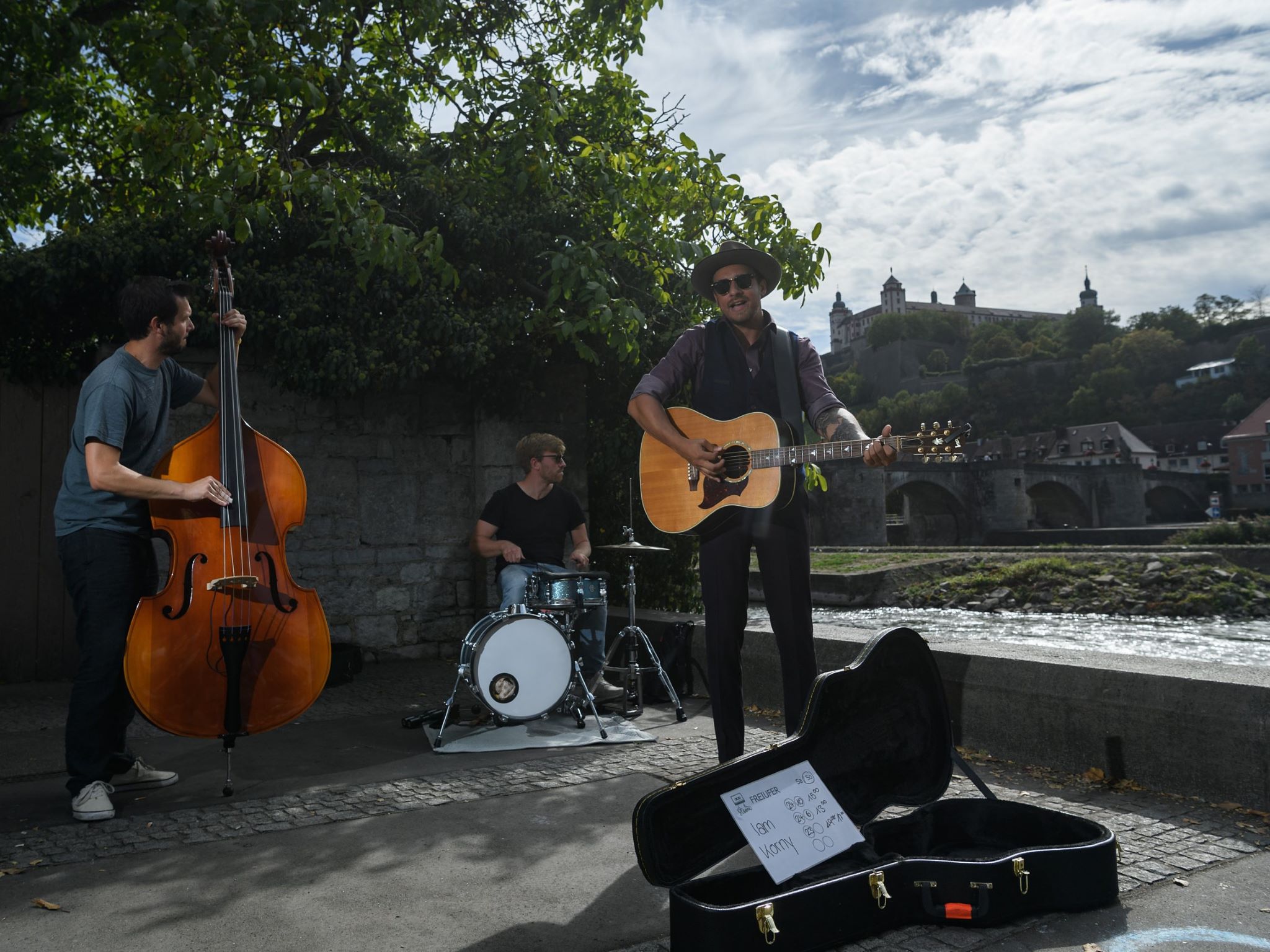 Stramu_Wue_festung Das Straßenmusikfestival (STRAMU) verzaubert die Würzburger Innenstadt. Foto: Daniel Peter