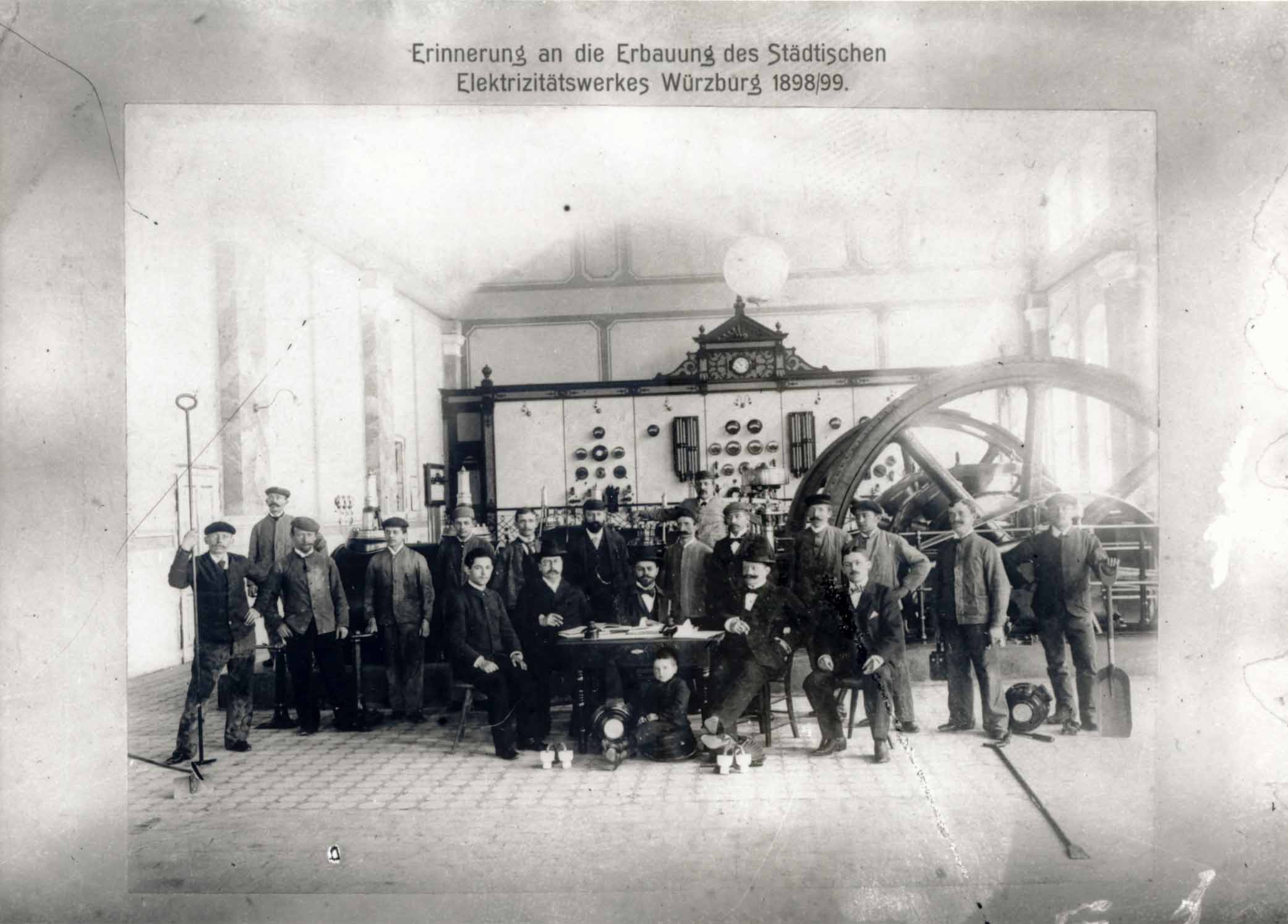 Erbauung des Städtischen Elektrizitätswerks 1898/99, Maschinenha