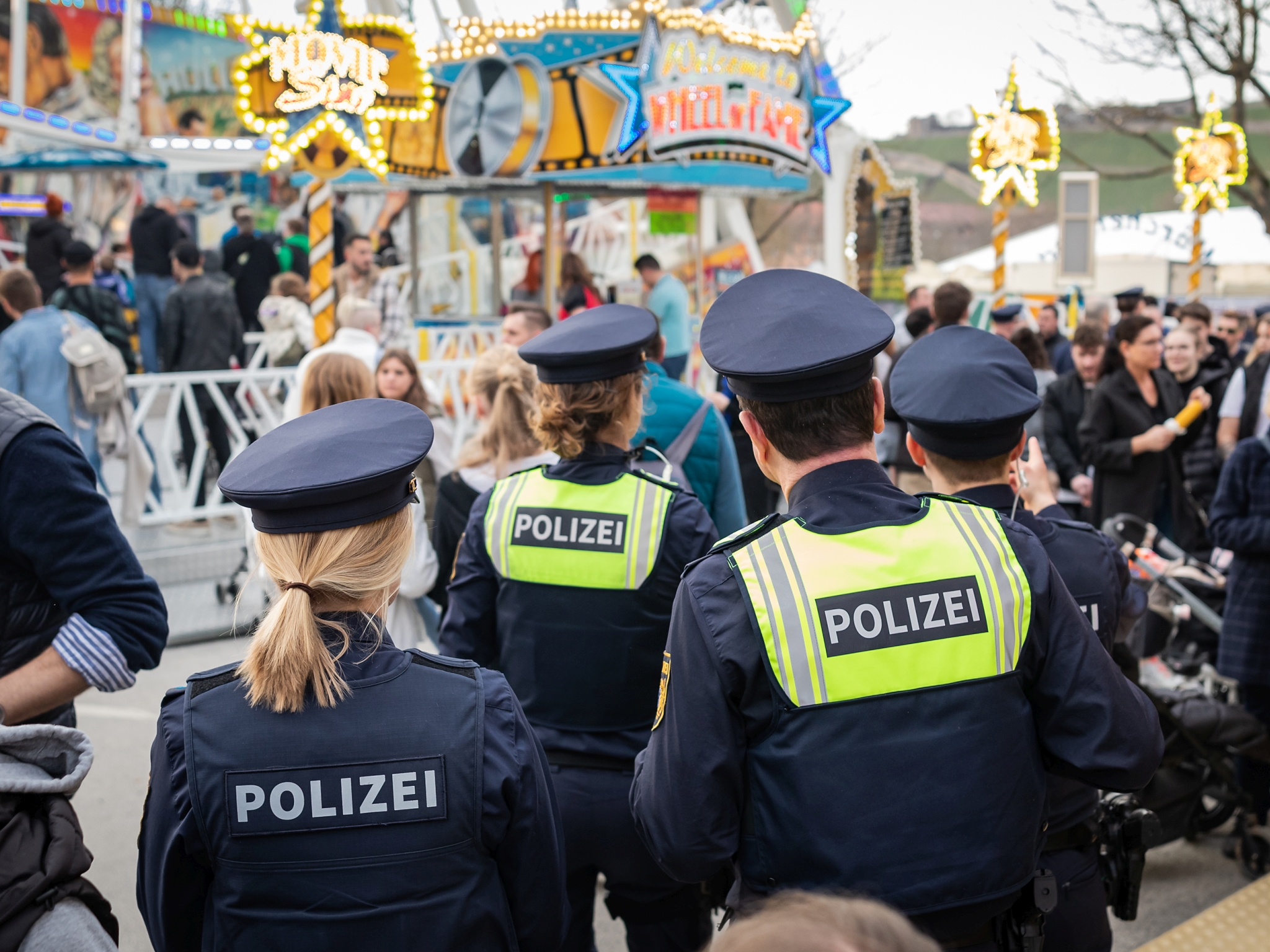 frühjahrsvolksfest (51 72)